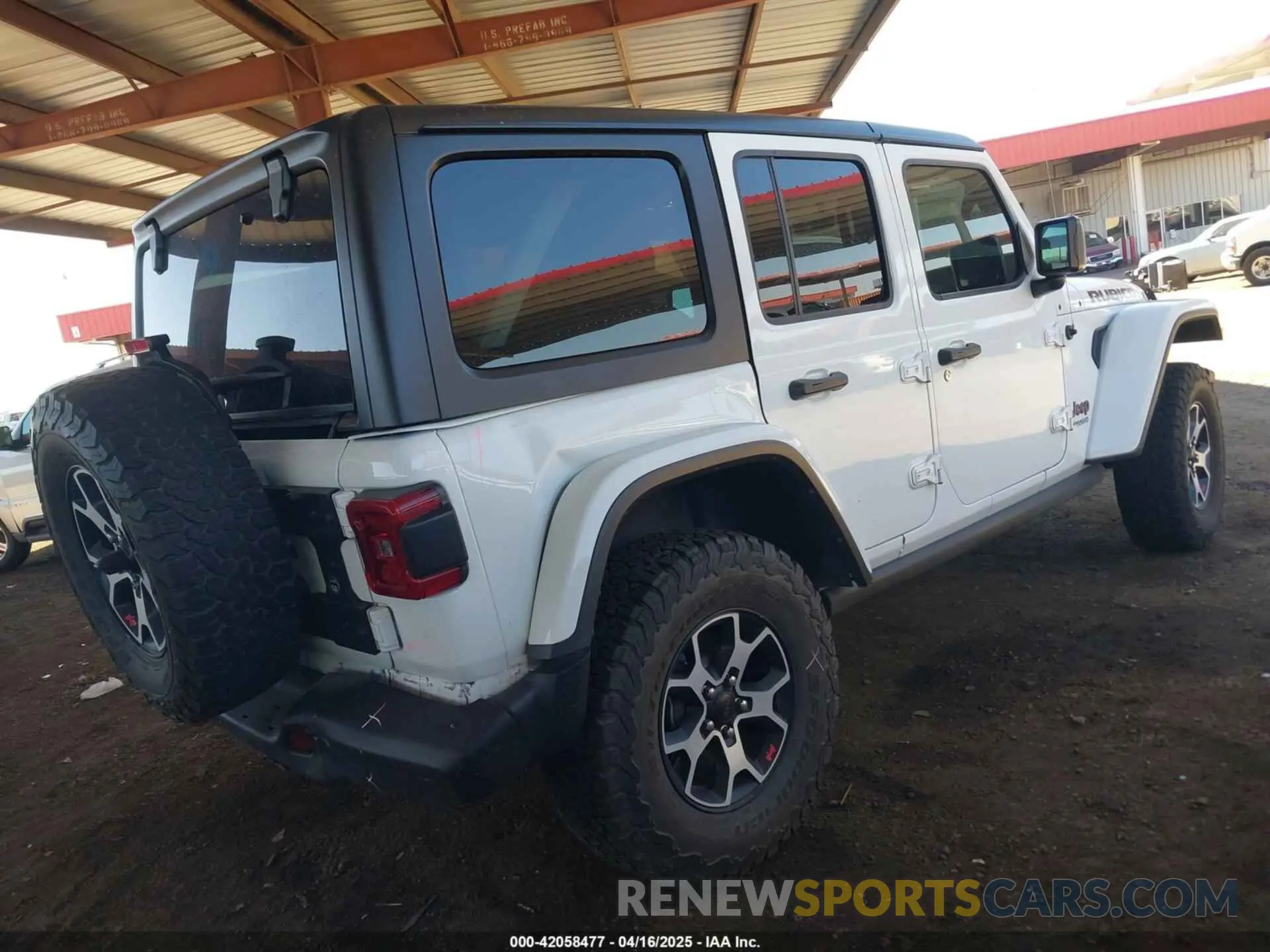 4 Photograph of a damaged car 1C4HJXFGXLW107958 JEEP WRANGLER UNLIMITED 2020