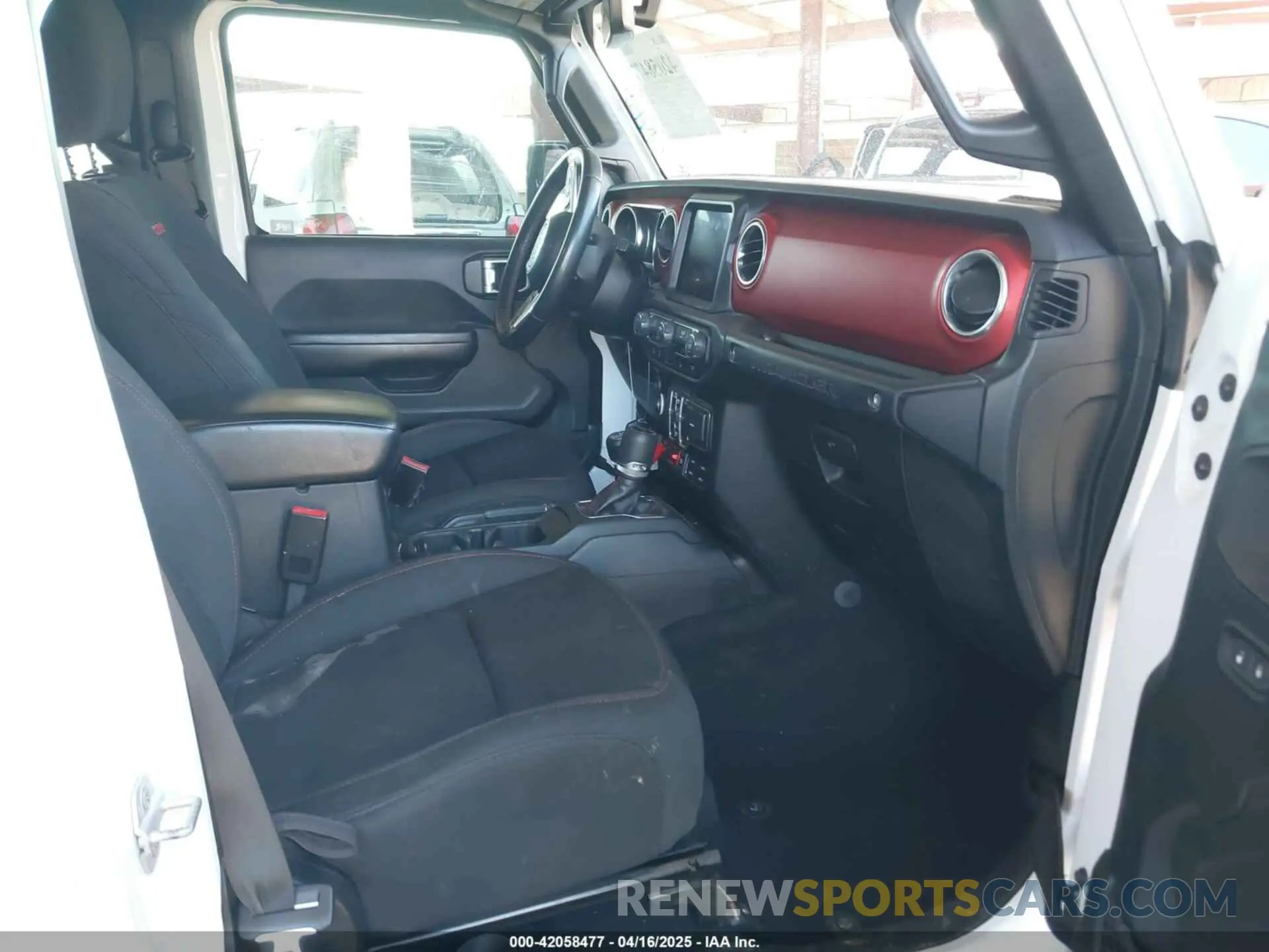 5 Photograph of a damaged car 1C4HJXFGXLW107958 JEEP WRANGLER UNLIMITED 2020