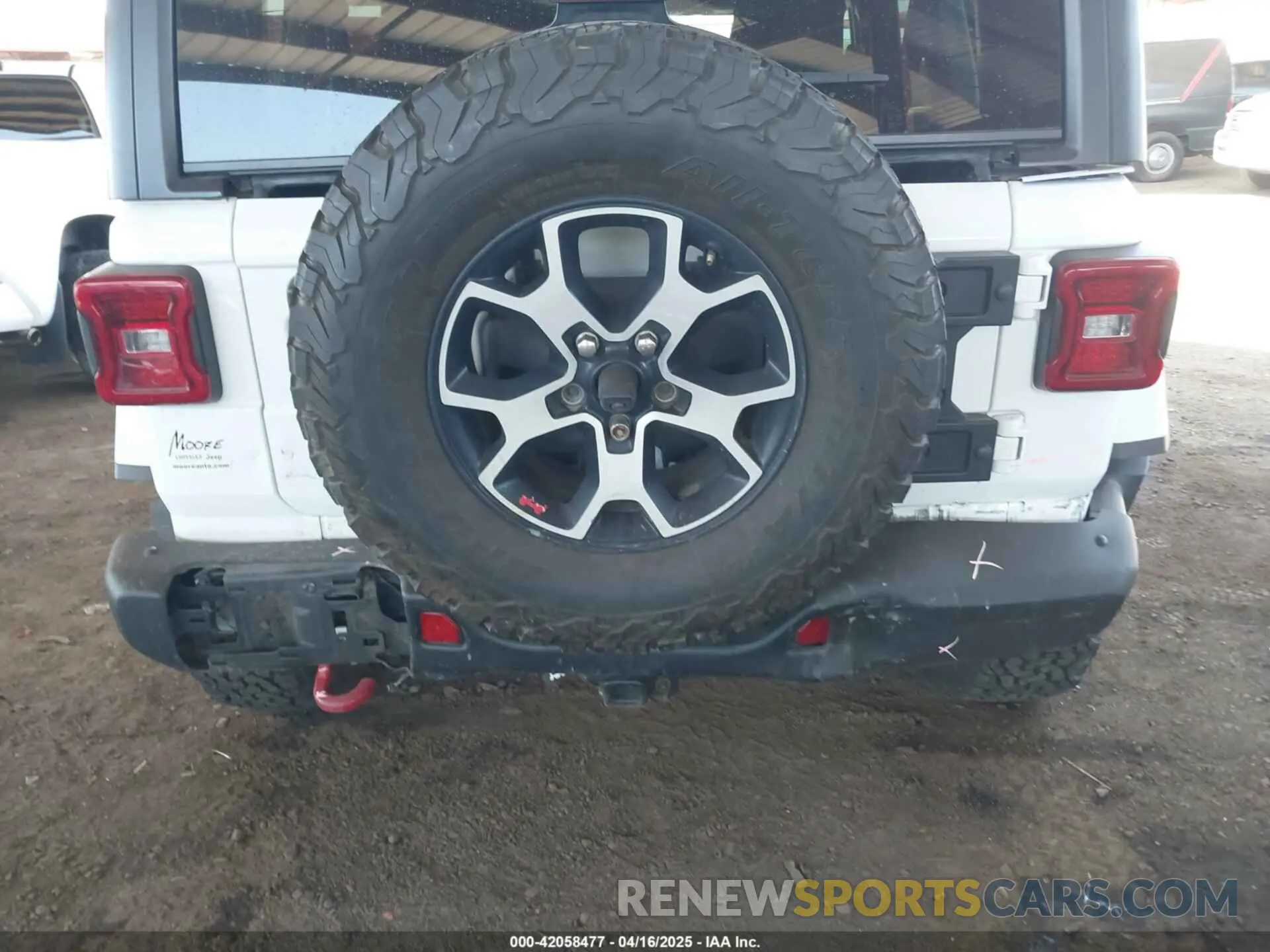 6 Photograph of a damaged car 1C4HJXFGXLW107958 JEEP WRANGLER UNLIMITED 2020