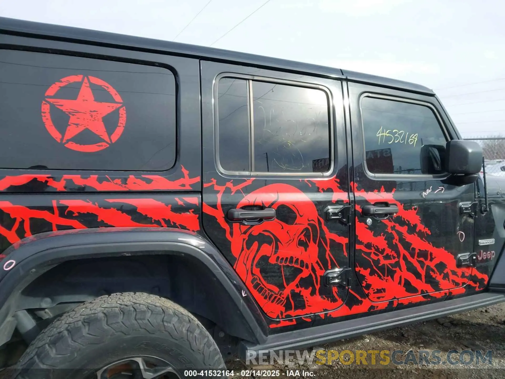 14 Photograph of a damaged car 1C4HJXFN0LW265658 JEEP WRANGLER UNLIMITED 2020