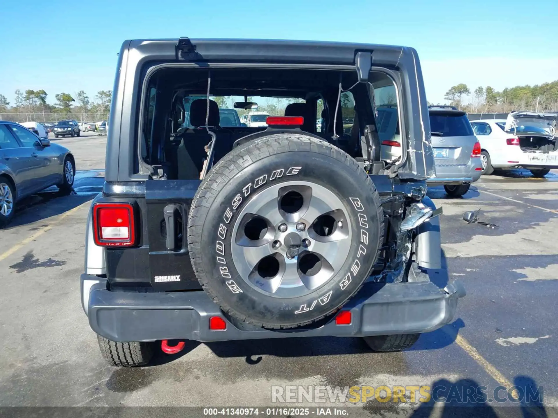 16 Photograph of a damaged car 1C4HJXFN4LW283872 JEEP WRANGLER UNLIMITED 2020