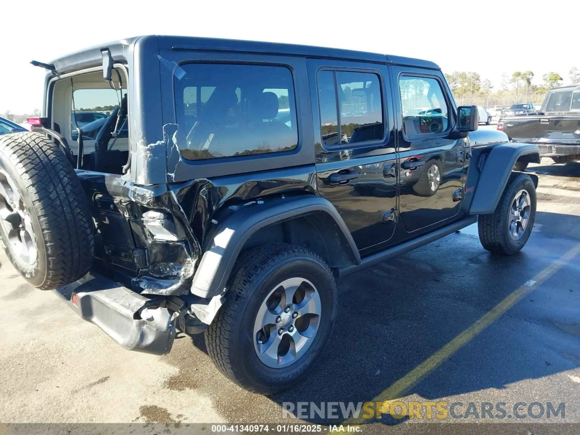 4 Photograph of a damaged car 1C4HJXFN4LW283872 JEEP WRANGLER UNLIMITED 2020