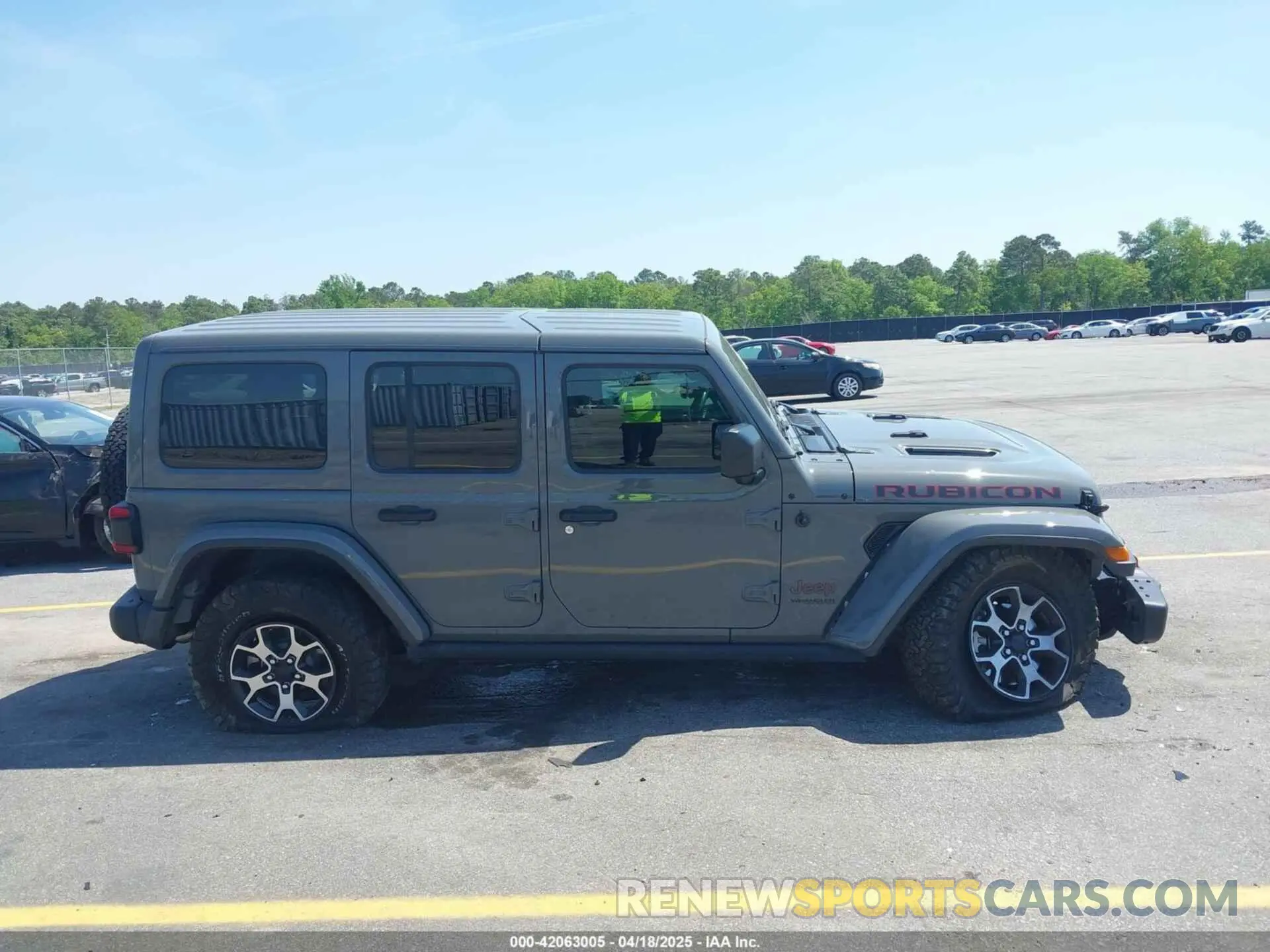 13 Photograph of a damaged car 1C4HJXFN4LW335890 JEEP WRANGLER UNLIMITED 2020
