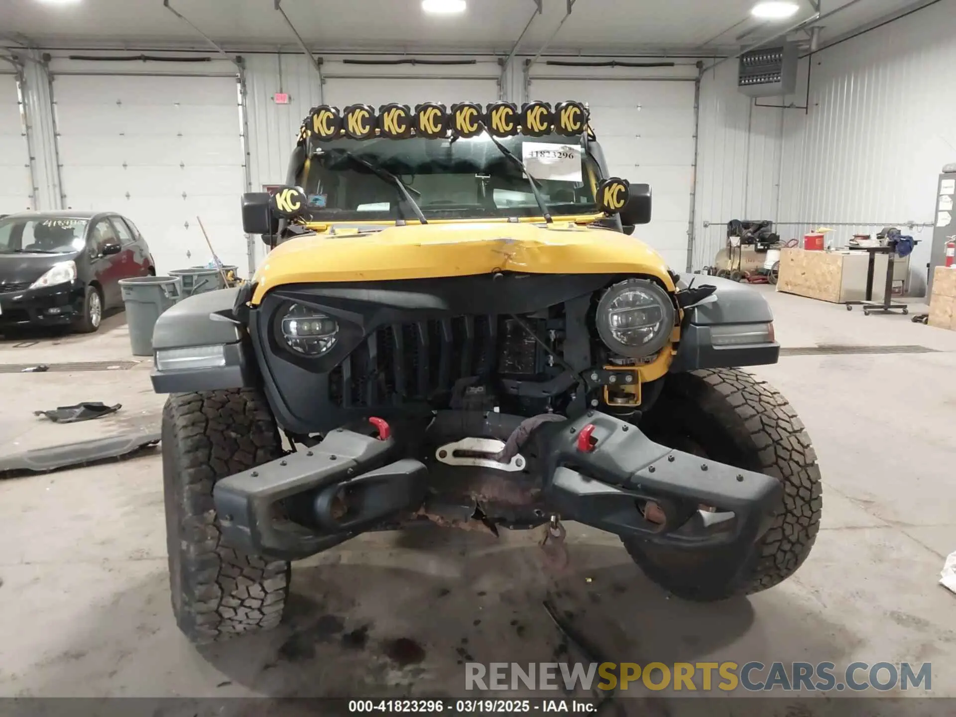 12 Photograph of a damaged car 1C4HJXFN8LW100120 JEEP WRANGLER UNLIMITED 2020