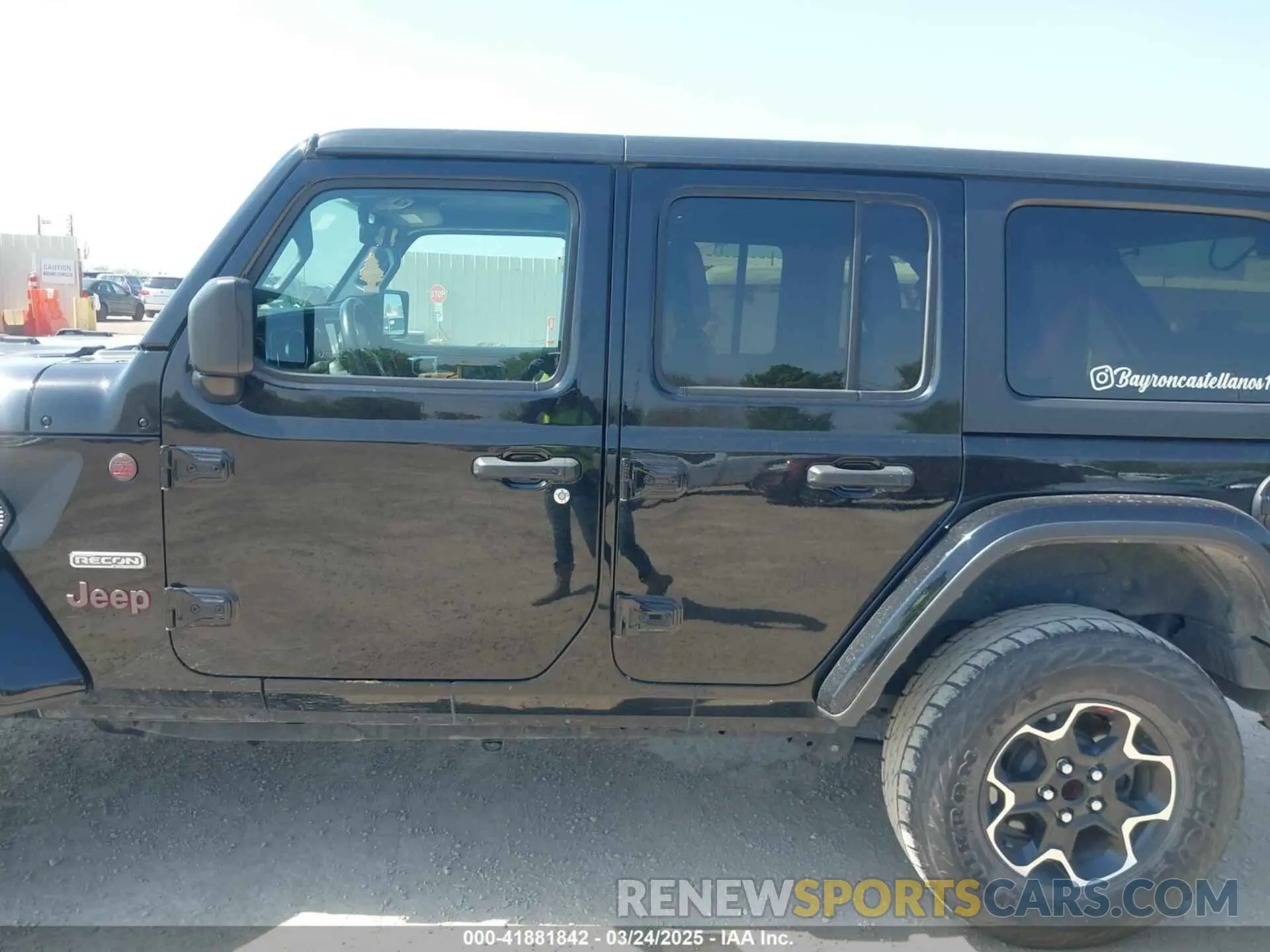 14 Photograph of a damaged car 1C4HJXFN9LW253511 JEEP WRANGLER UNLIMITED 2020