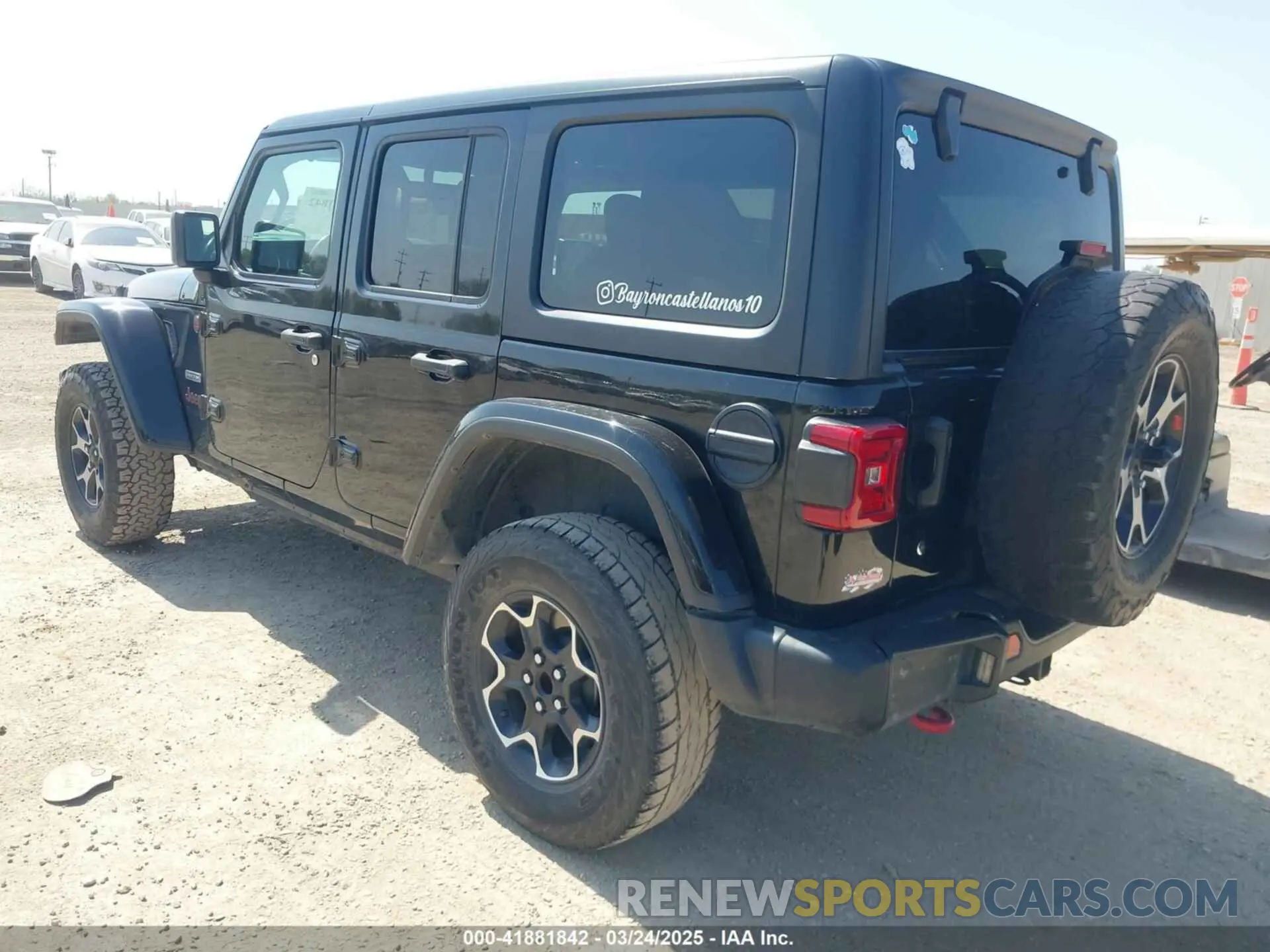 3 Photograph of a damaged car 1C4HJXFN9LW253511 JEEP WRANGLER UNLIMITED 2020