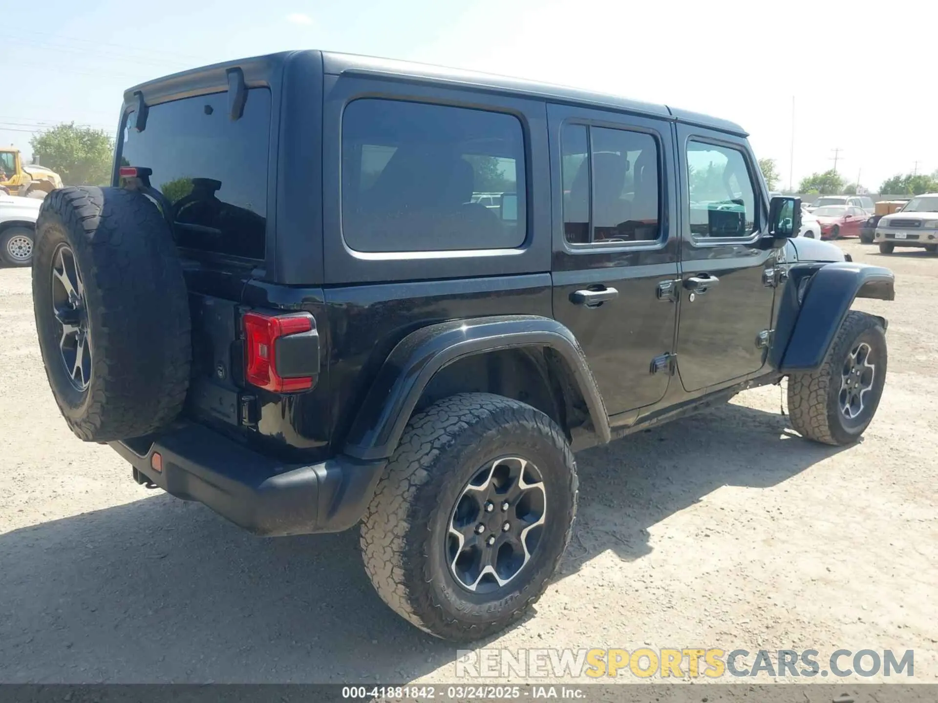 4 Photograph of a damaged car 1C4HJXFN9LW253511 JEEP WRANGLER UNLIMITED 2020