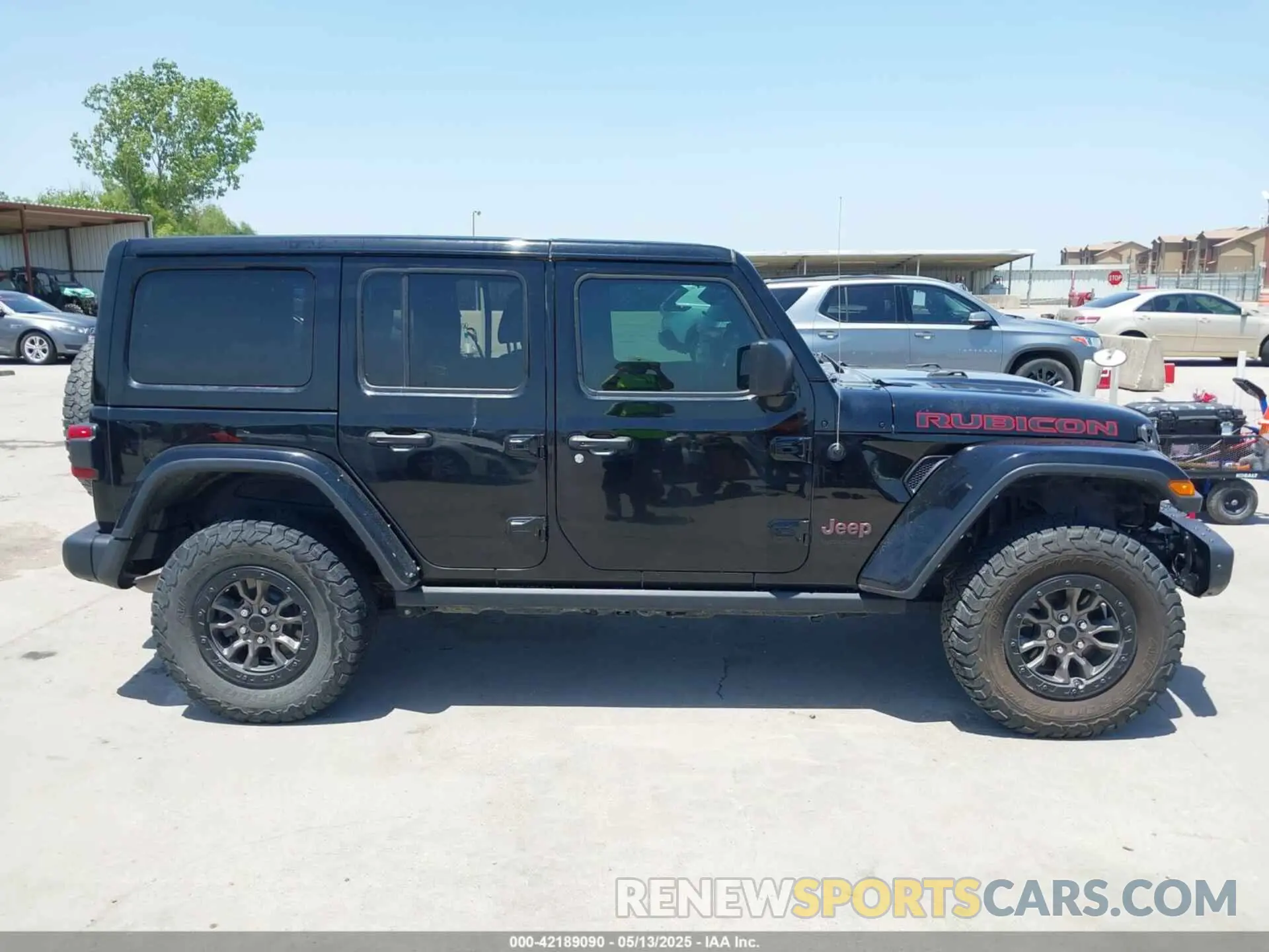 13 Photograph of a damaged car 1C4HJXFN9LW291112 JEEP WRANGLER UNLIMITED 2020
