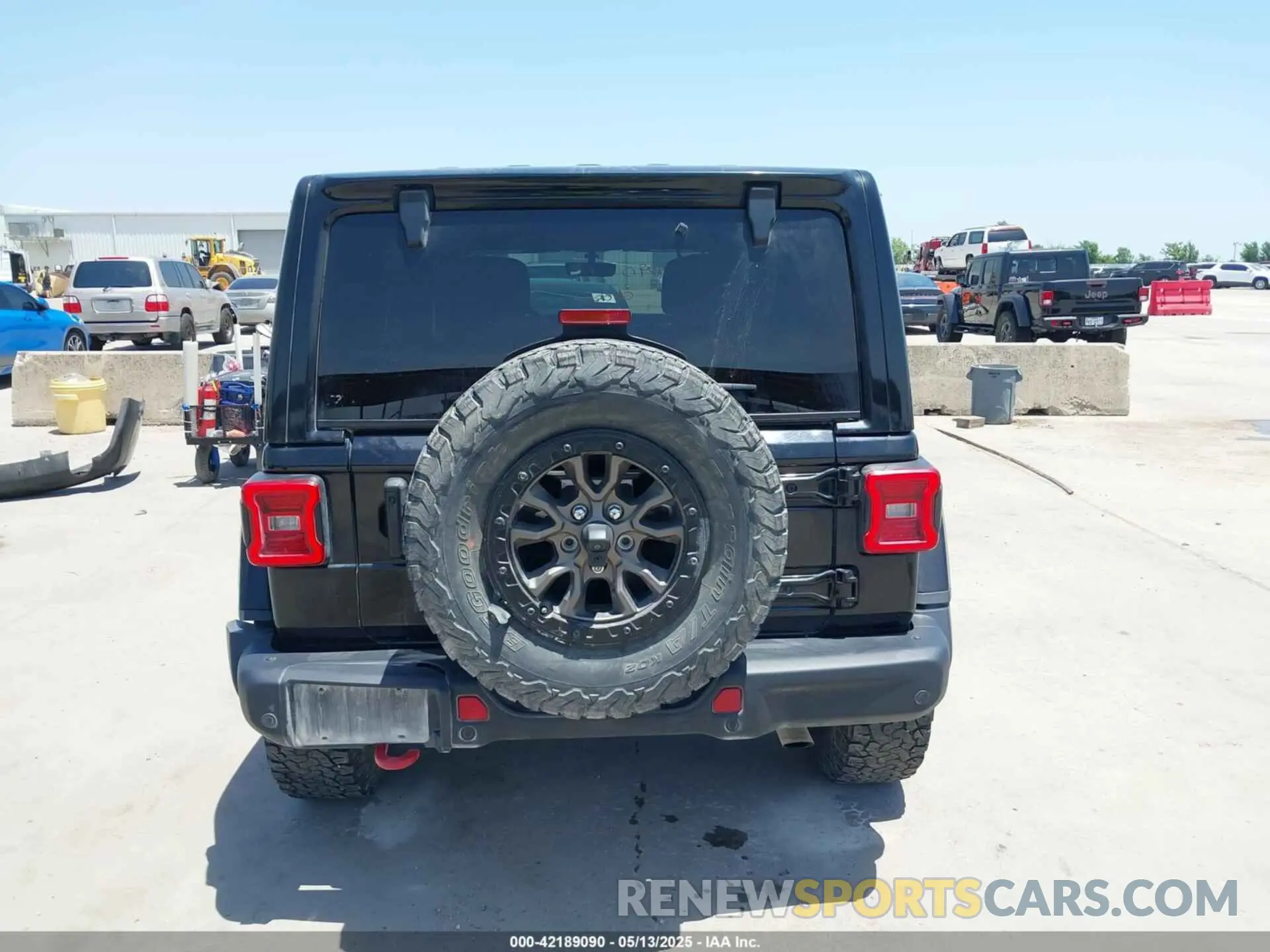 16 Photograph of a damaged car 1C4HJXFN9LW291112 JEEP WRANGLER UNLIMITED 2020