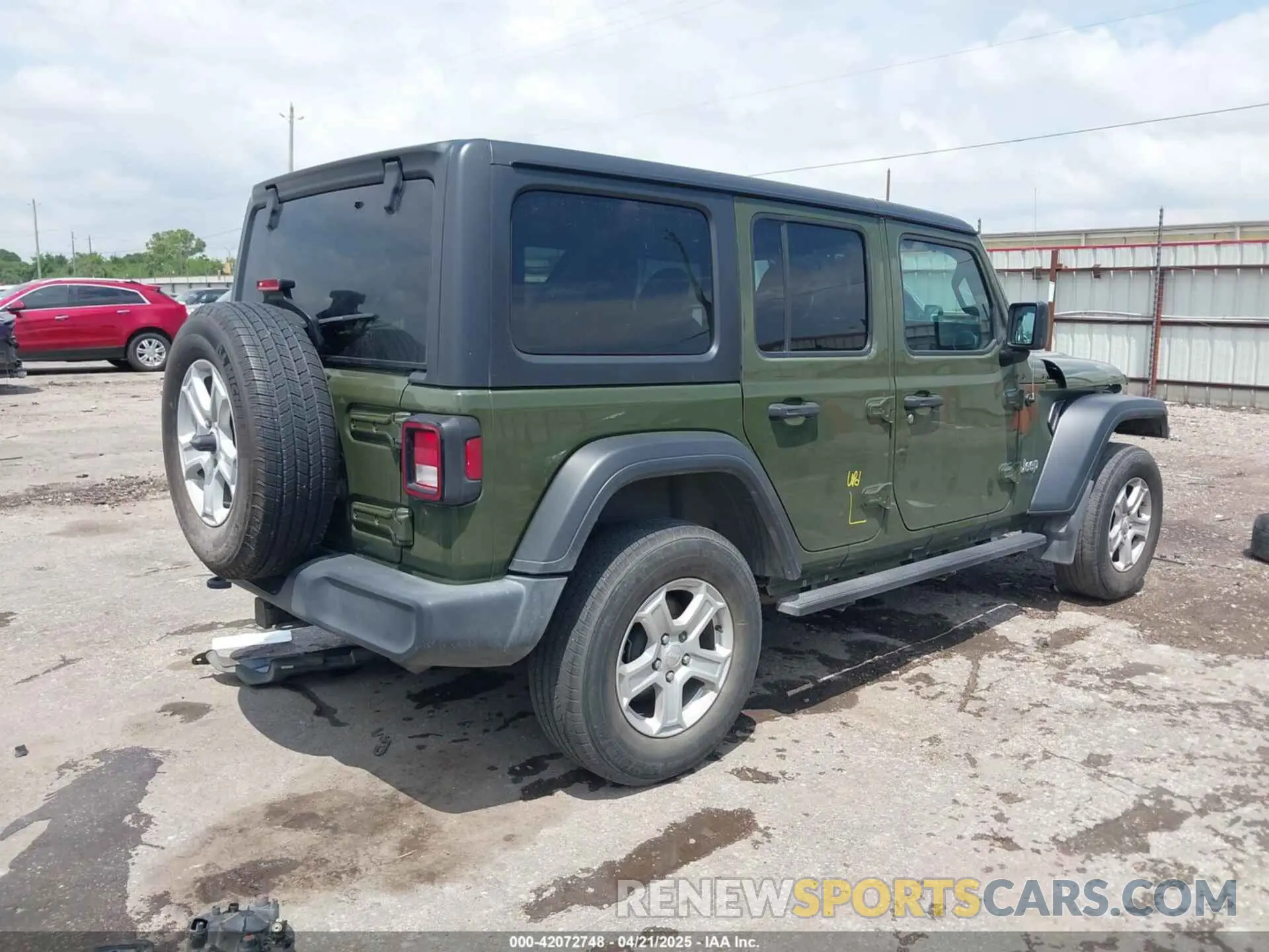 4 Photograph of a damaged car 1C4HJXDG0MW510836 JEEP WRANGLER UNLIMITED 2021