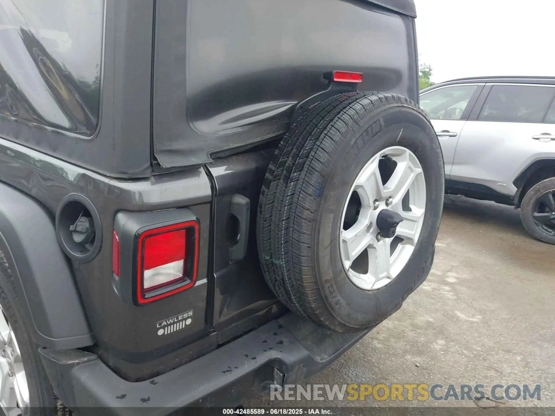 6 Photograph of a damaged car 1C4HJXDG0MW532061 JEEP WRANGLER UNLIMITED 2021