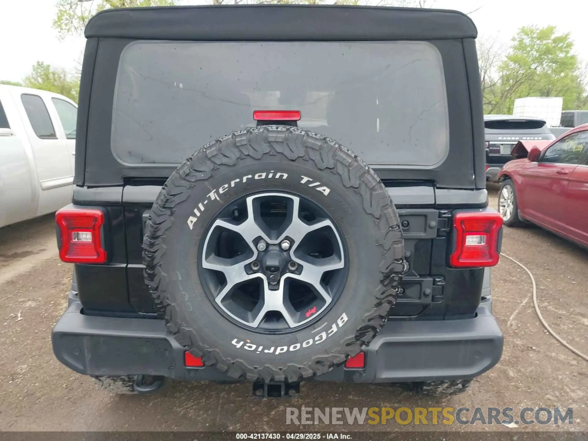 16 Photograph of a damaged car 1C4HJXDG0MW788779 JEEP WRANGLER UNLIMITED 2021