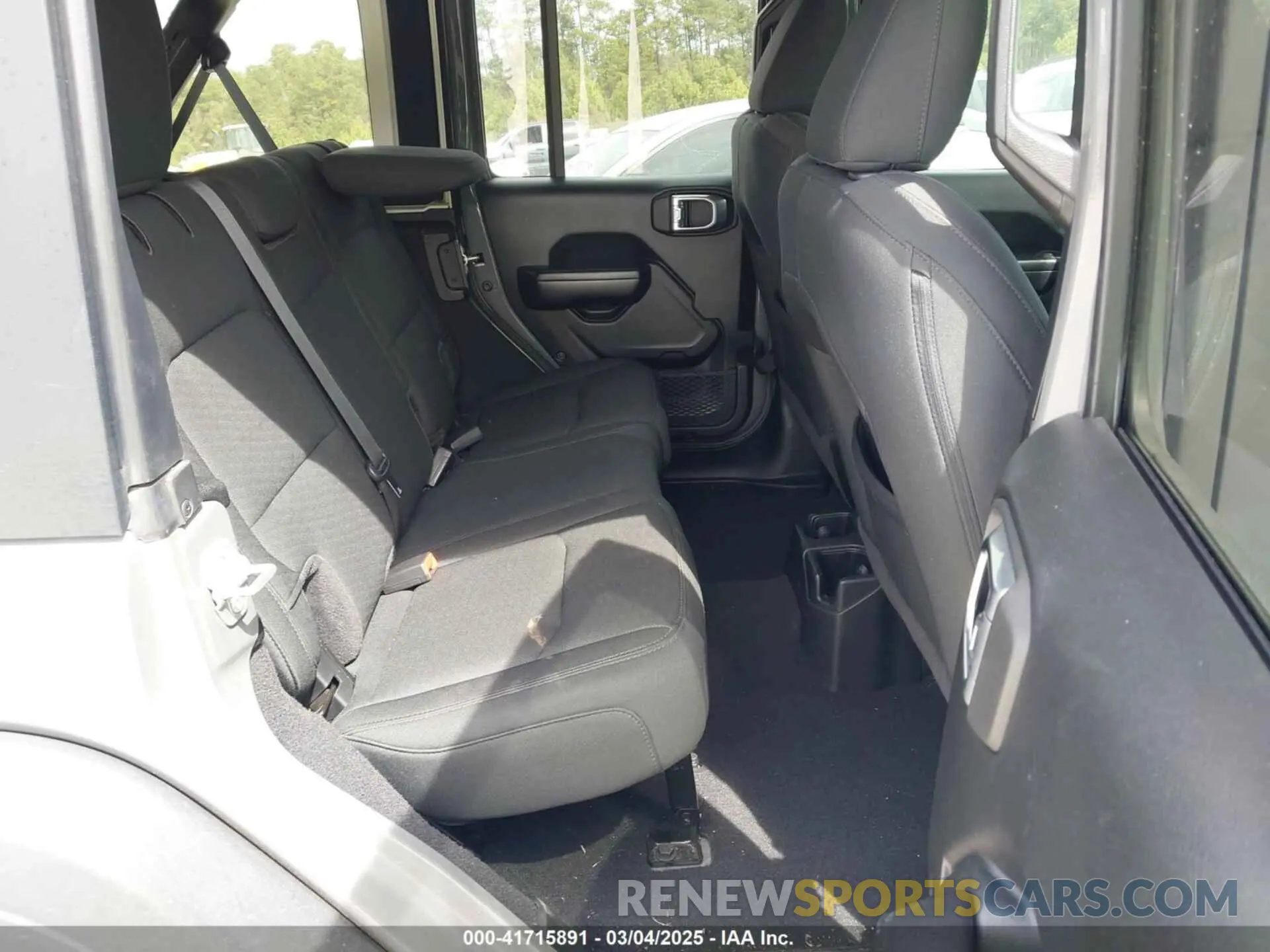 8 Photograph of a damaged car 1C4HJXDG1MW594522 JEEP WRANGLER UNLIMITED 2021