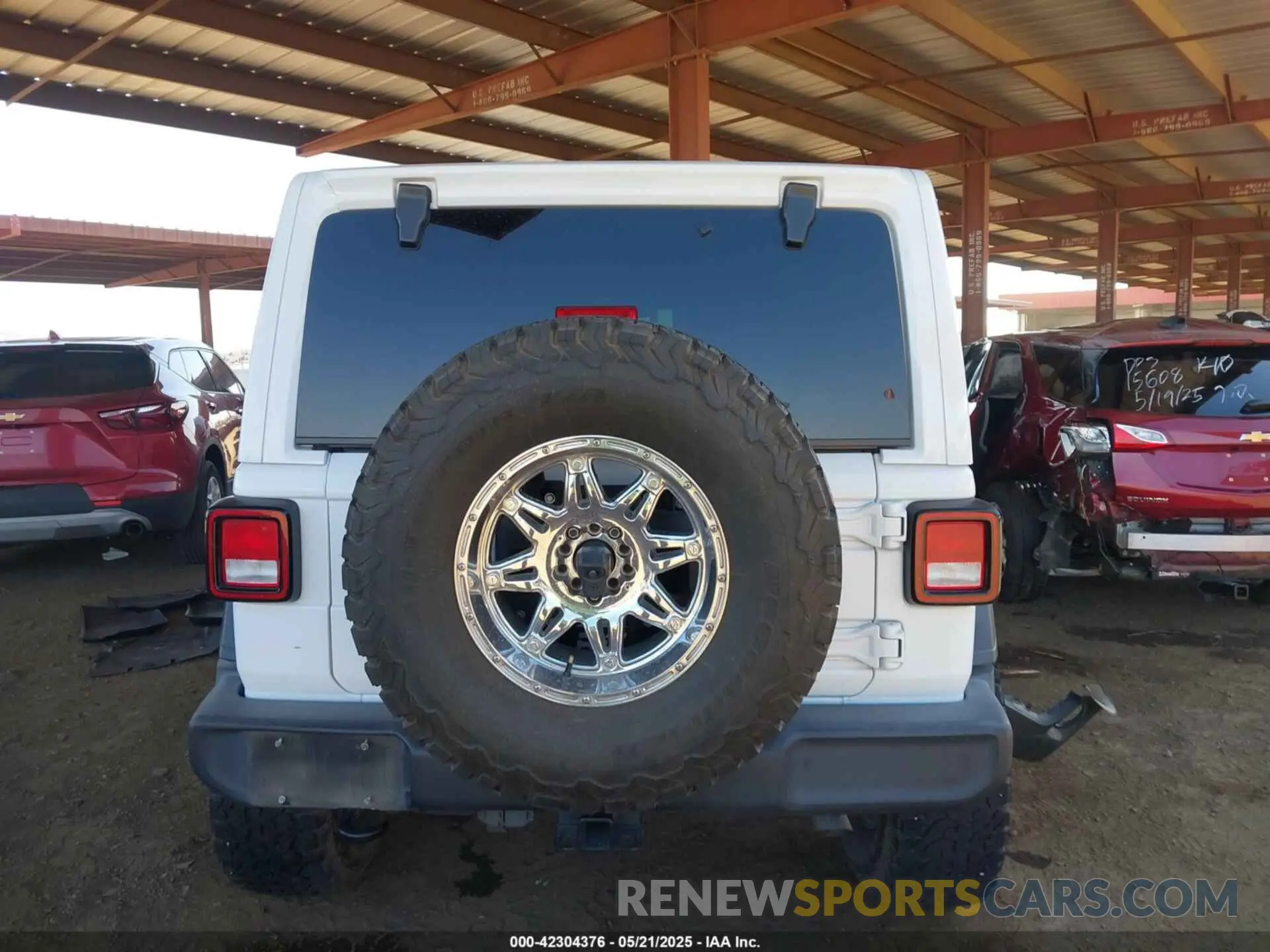 16 Photograph of a damaged car 1C4HJXDG2MW575235 JEEP WRANGLER UNLIMITED 2021