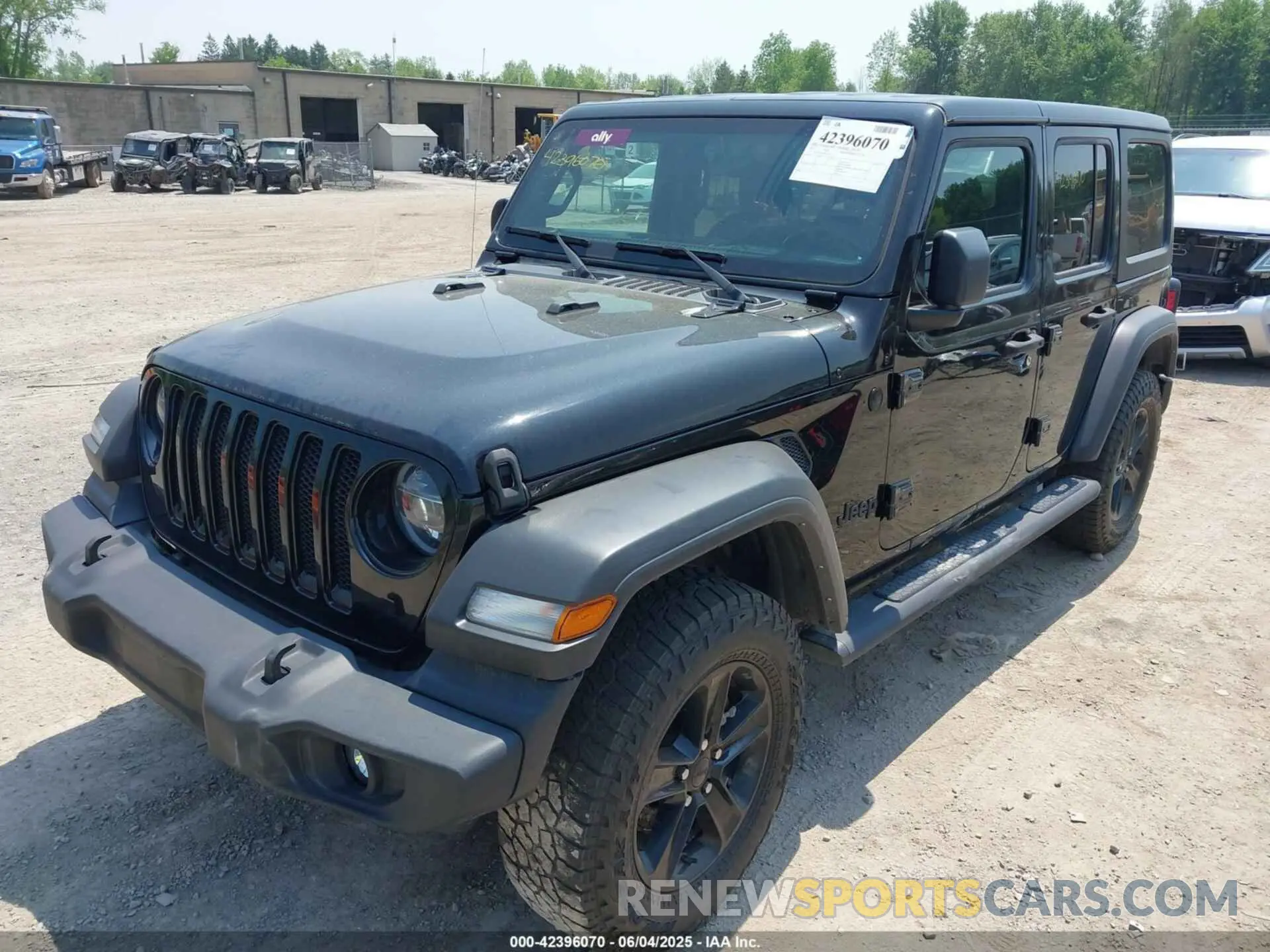 2 Photograph of a damaged car 1C4HJXDG2MW789125 JEEP WRANGLER UNLIMITED 2021