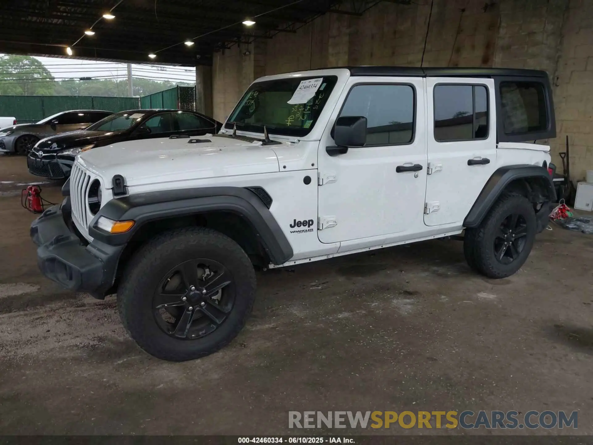 2 Photograph of a damaged car 1C4HJXDG3MW647592 JEEP WRANGLER UNLIMITED 2021
