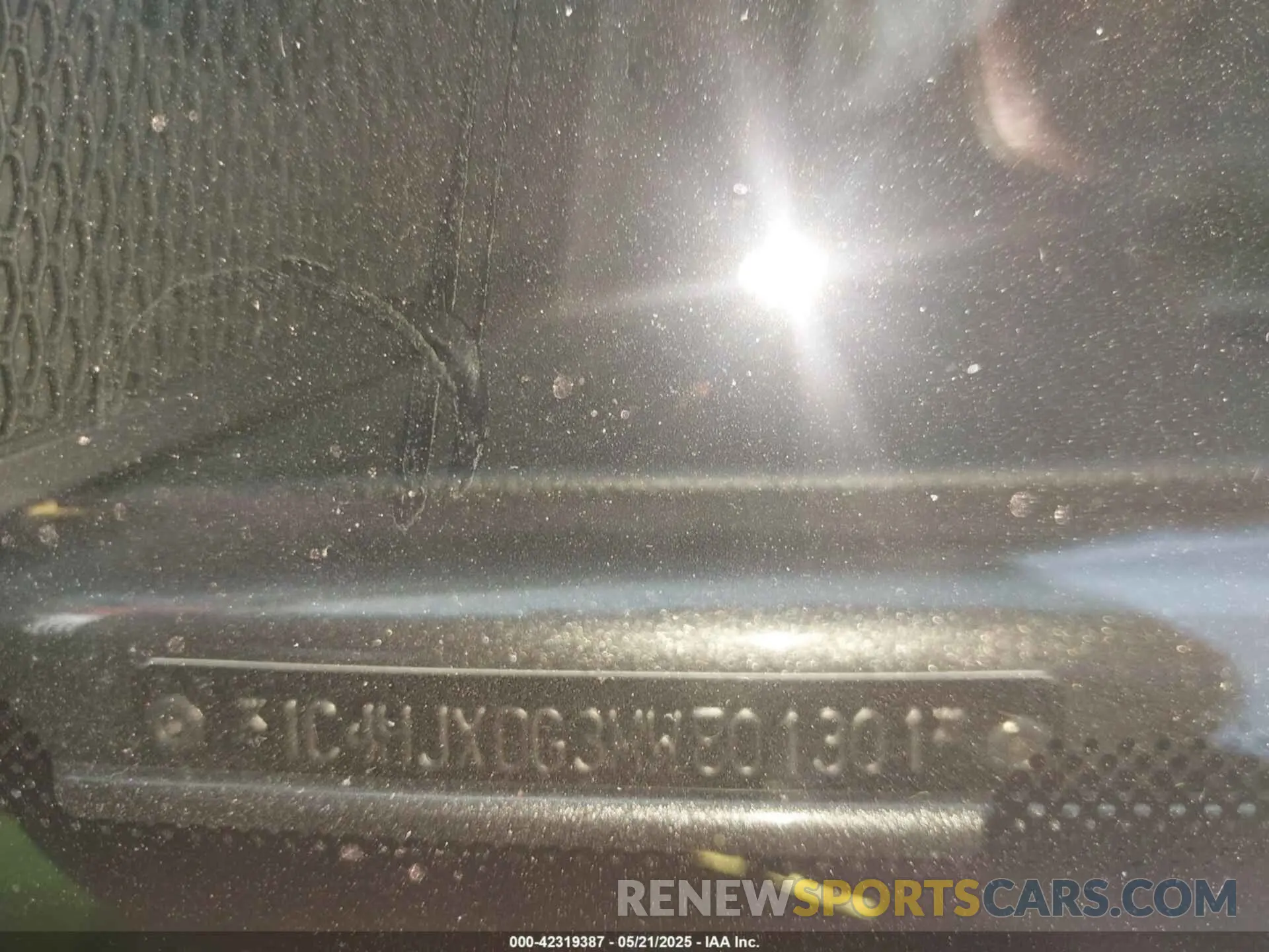 9 Photograph of a damaged car 1C4HJXDG3MW801301 JEEP WRANGLER UNLIMITED 2021