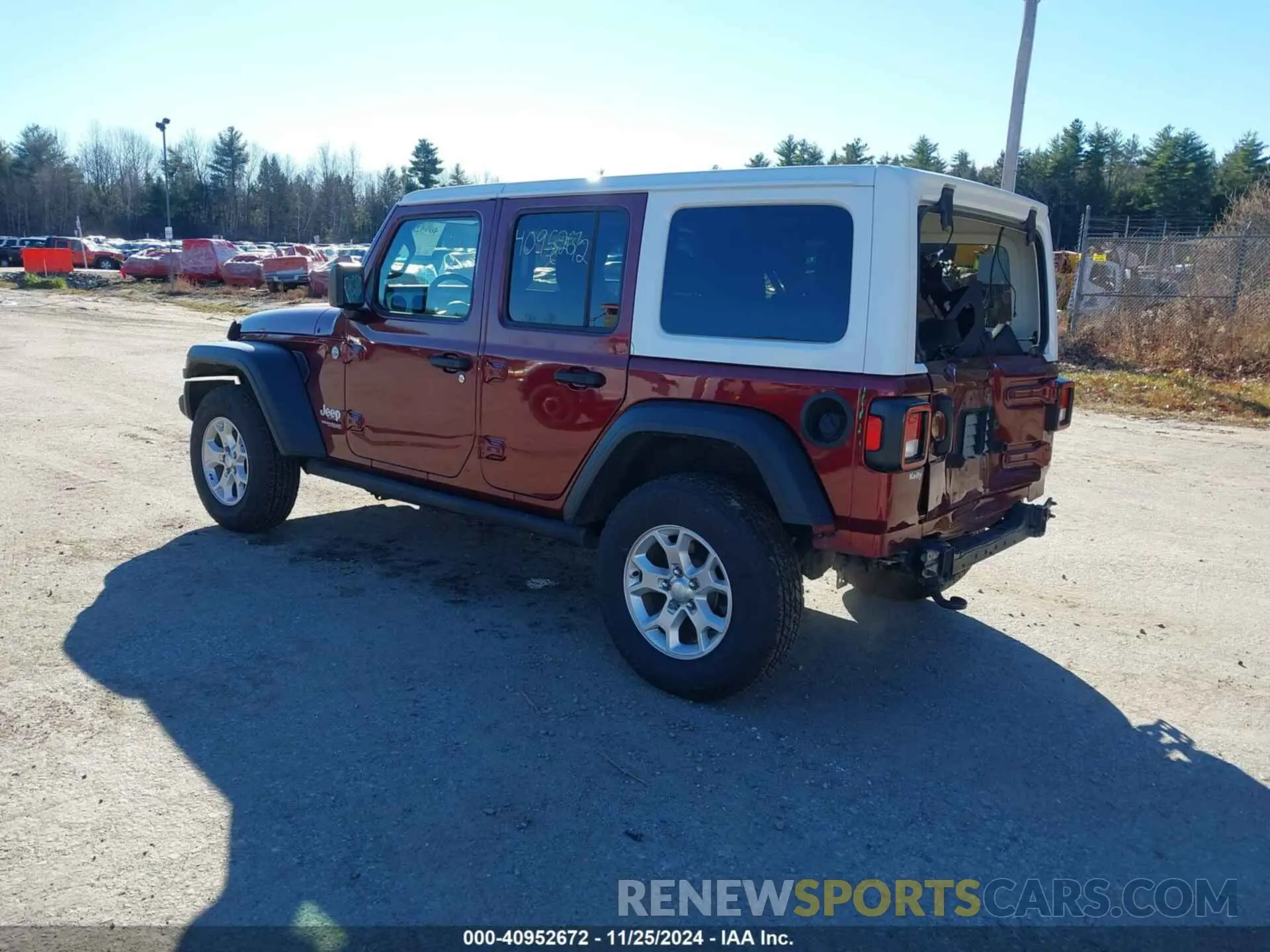 3 Photograph of a damaged car 1C4HJXDG4MW647164 JEEP WRANGLER UNLIMITED 2021
