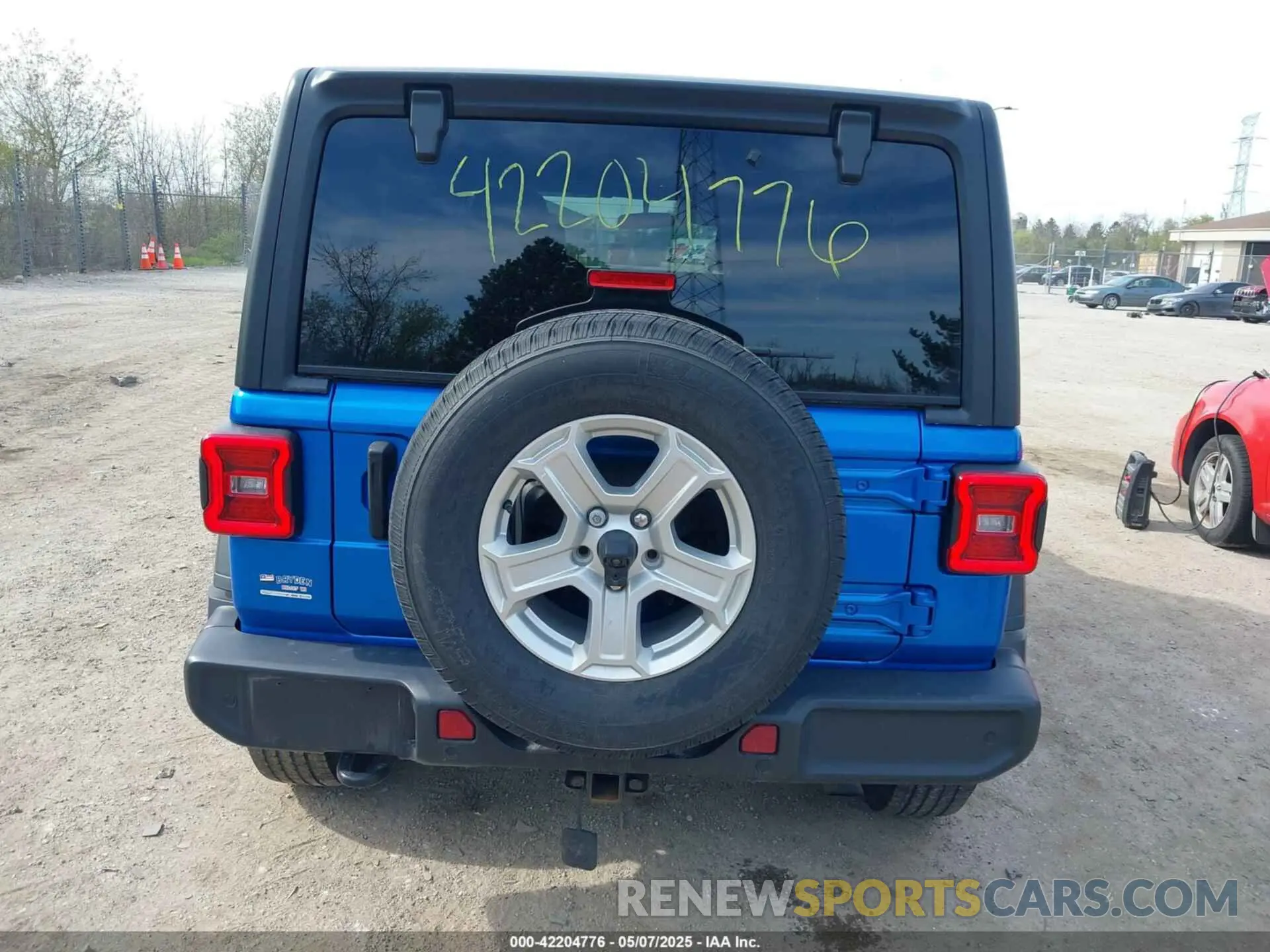 16 Photograph of a damaged car 1C4HJXDG4MW743151 JEEP WRANGLER UNLIMITED 2021