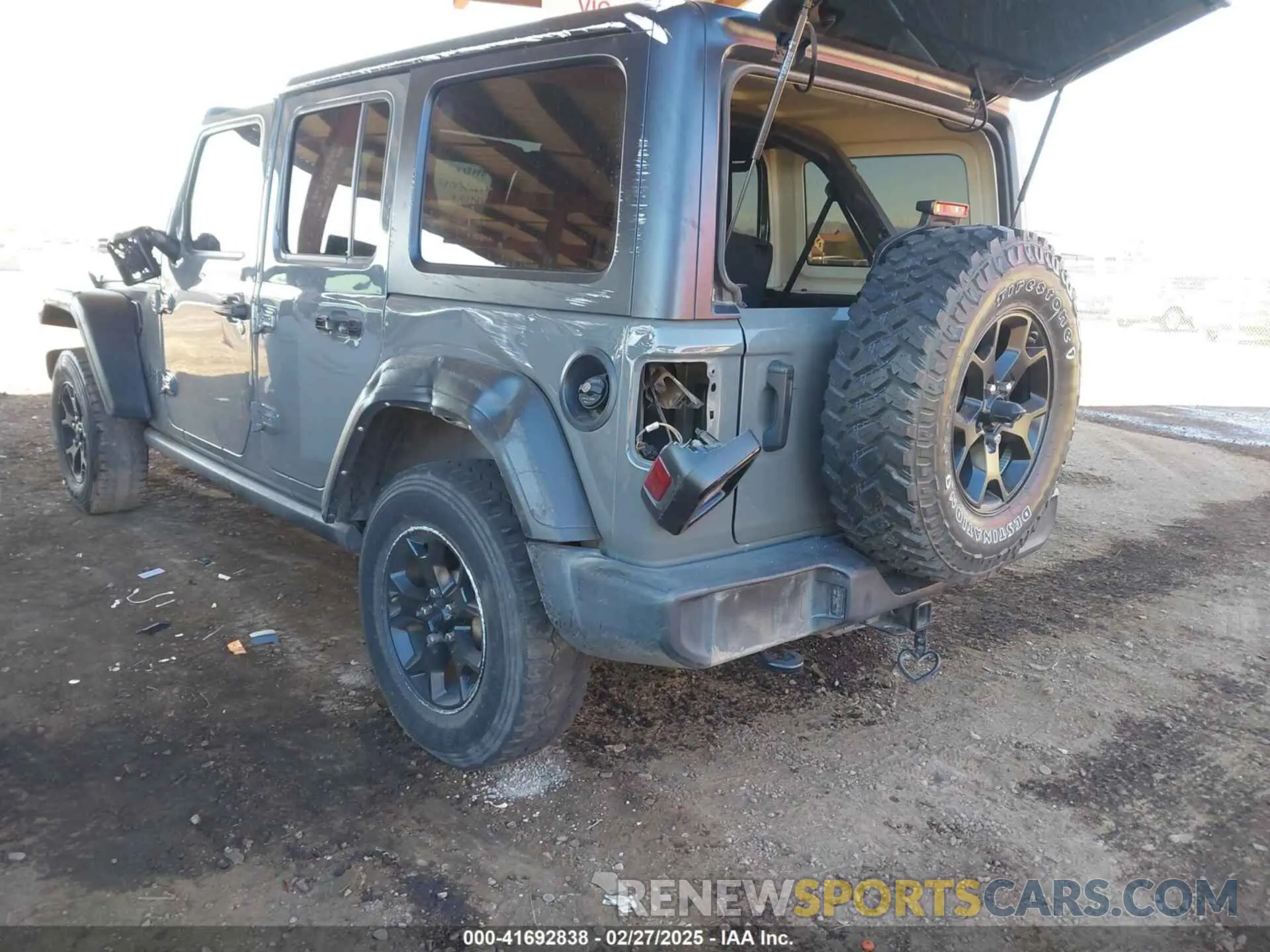 3 Photograph of a damaged car 1C4HJXDG5MW695014 JEEP WRANGLER UNLIMITED 2021