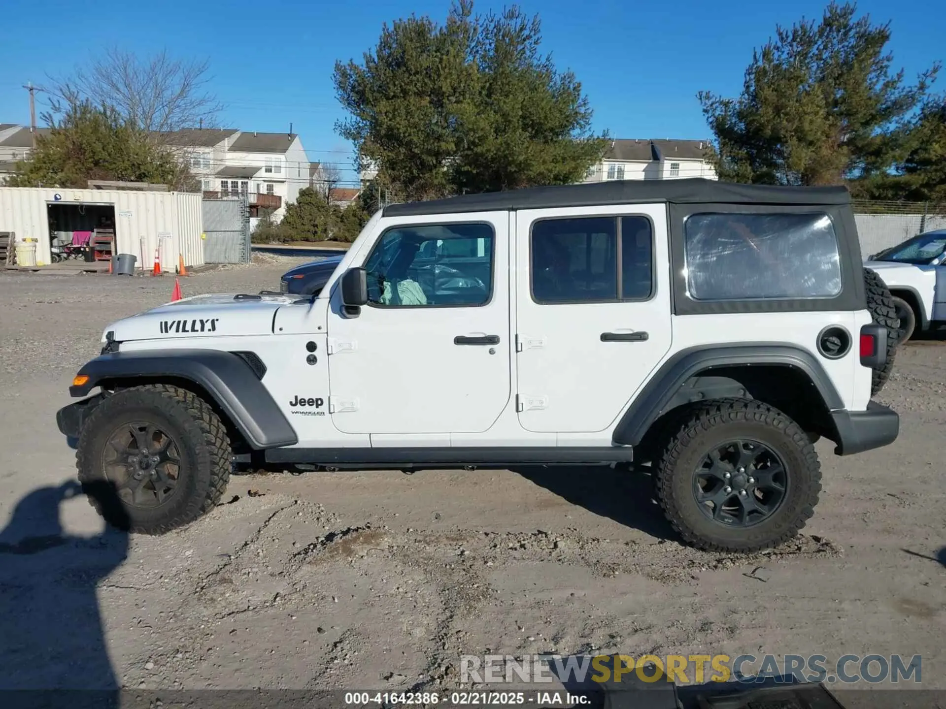 14 Photograph of a damaged car 1C4HJXDG5MW697149 JEEP WRANGLER UNLIMITED 2021