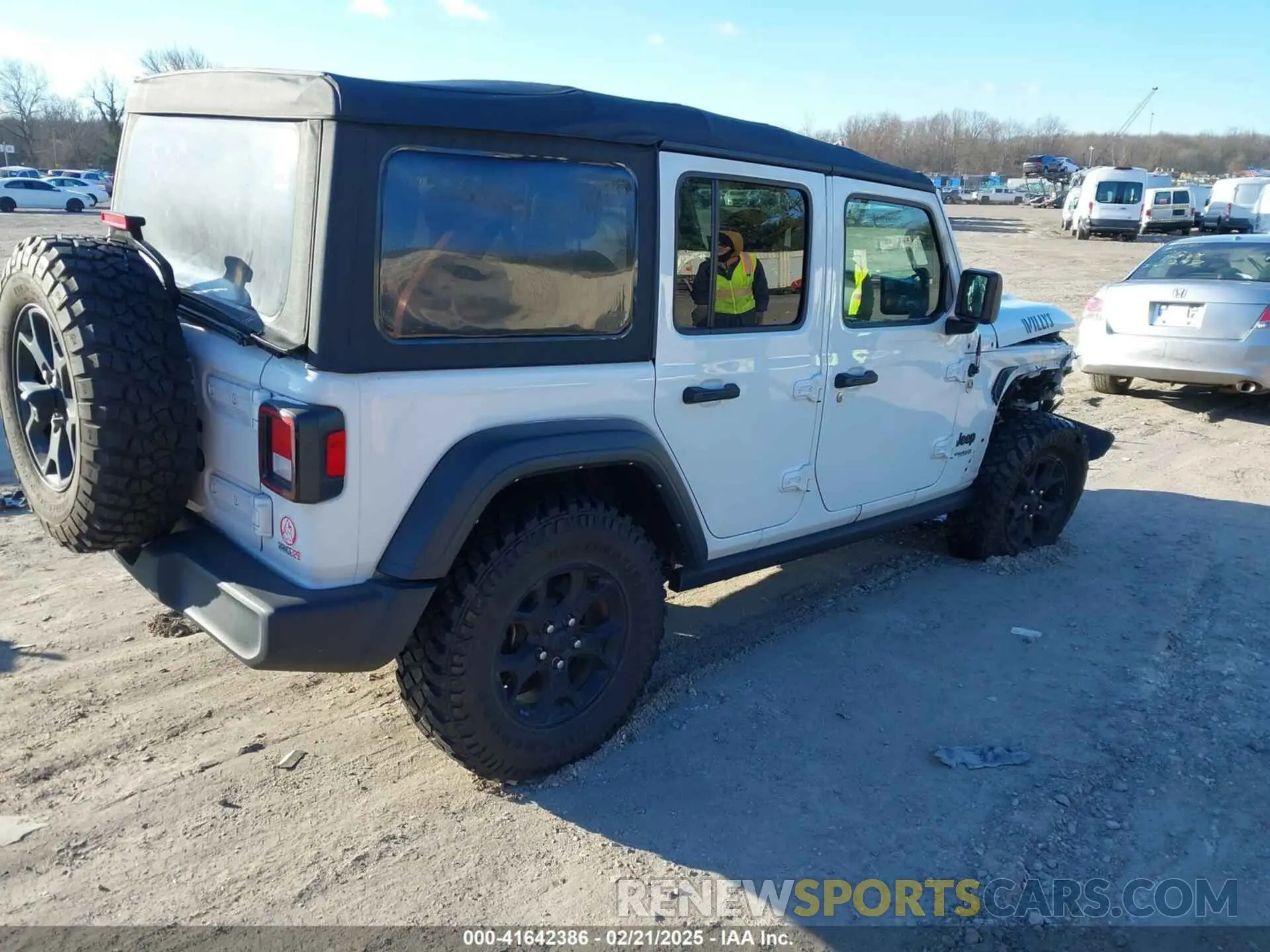 4 Photograph of a damaged car 1C4HJXDG5MW697149 JEEP WRANGLER UNLIMITED 2021