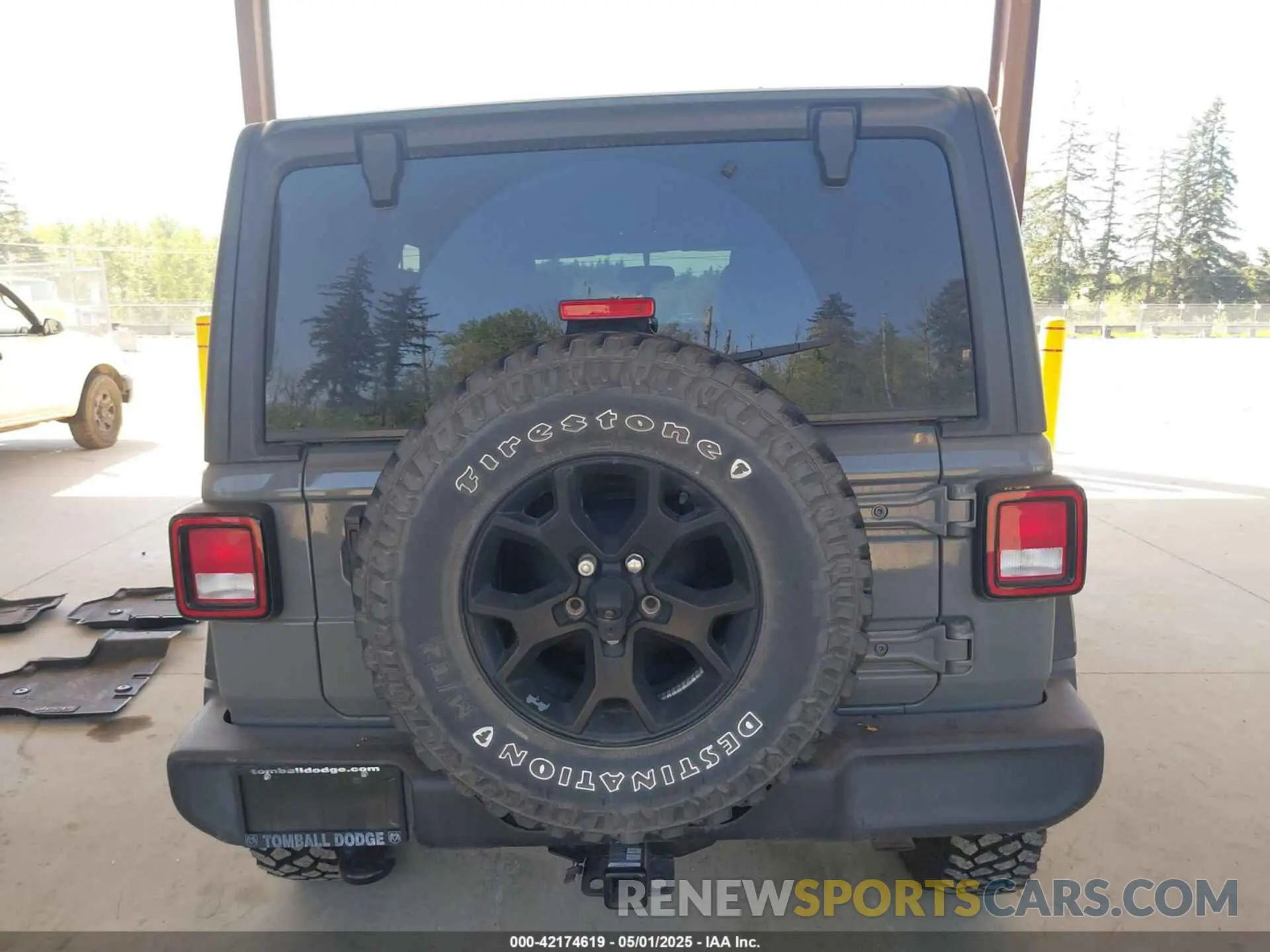 16 Photograph of a damaged car 1C4HJXDG6MW549236 JEEP WRANGLER UNLIMITED 2021