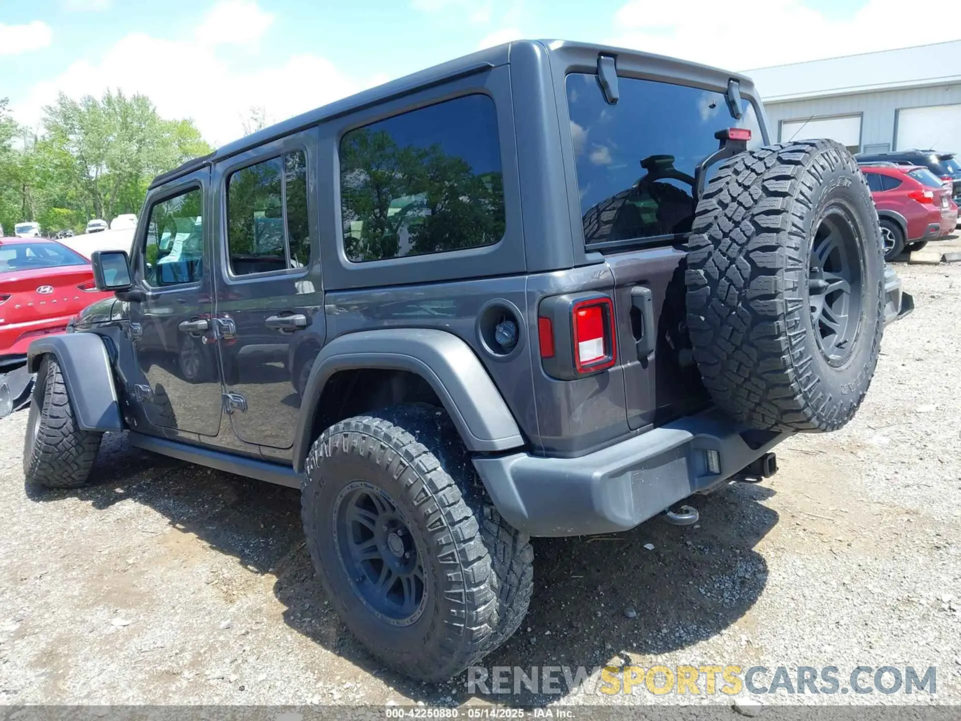 3 Photograph of a damaged car 1C4HJXDG7MW519386 JEEP WRANGLER UNLIMITED 2021