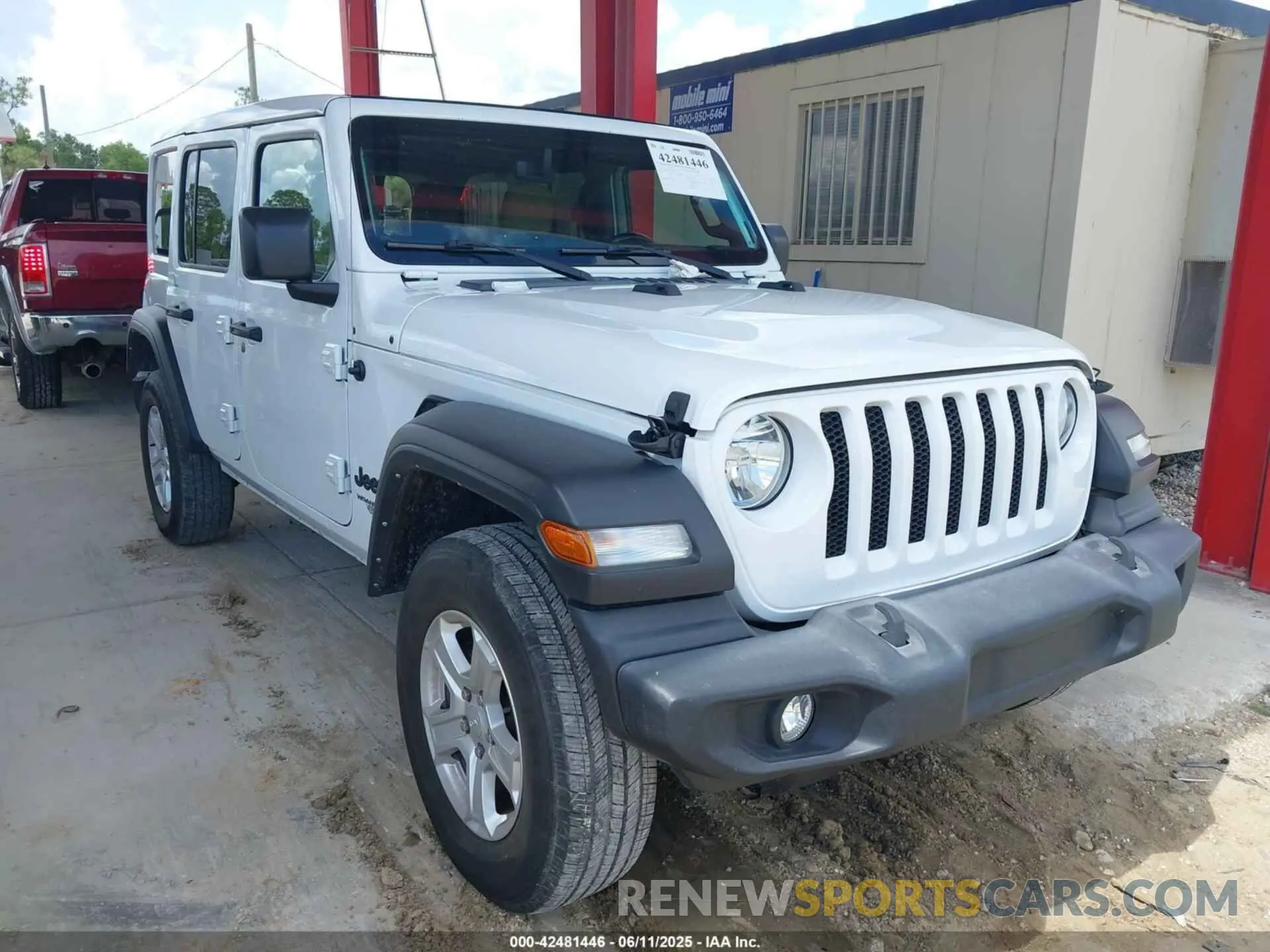 1 Photograph of a damaged car 1C4HJXDG7MW805657 JEEP WRANGLER UNLIMITED 2021