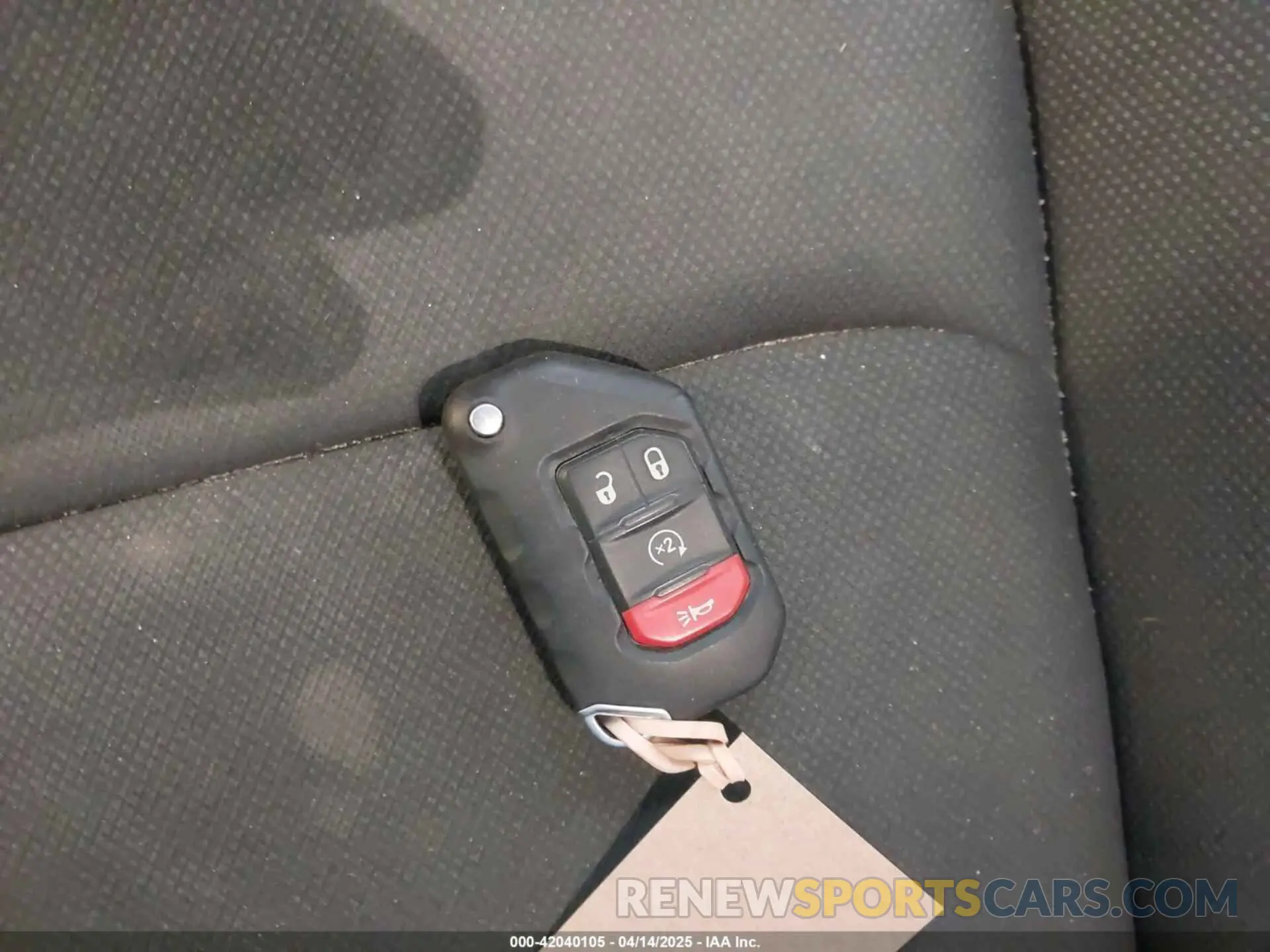 11 Photograph of a damaged car 1C4HJXDG8MW578205 JEEP WRANGLER UNLIMITED 2021