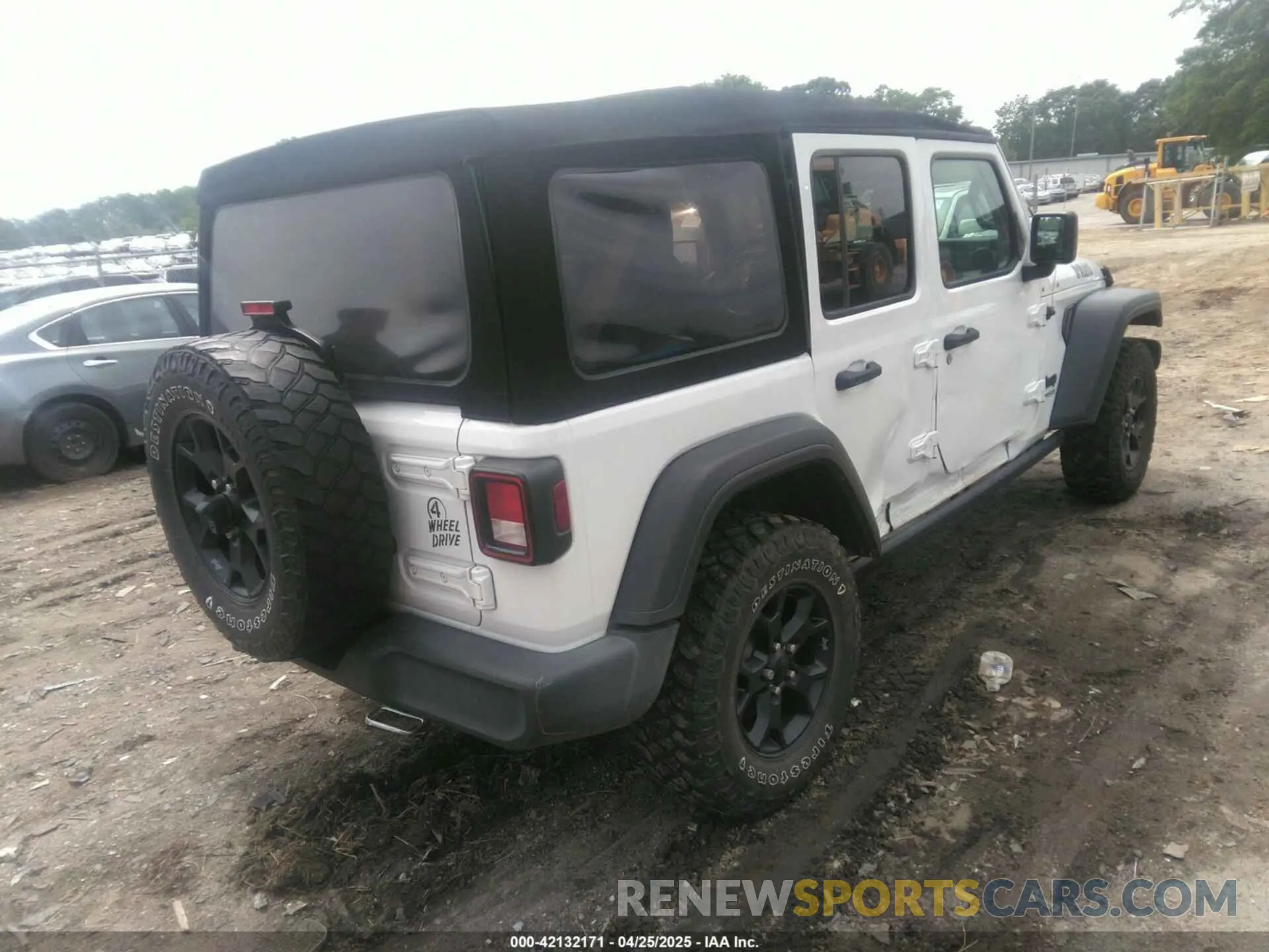 4 Photograph of a damaged car 1C4HJXDG8MW597448 JEEP WRANGLER UNLIMITED 2021
