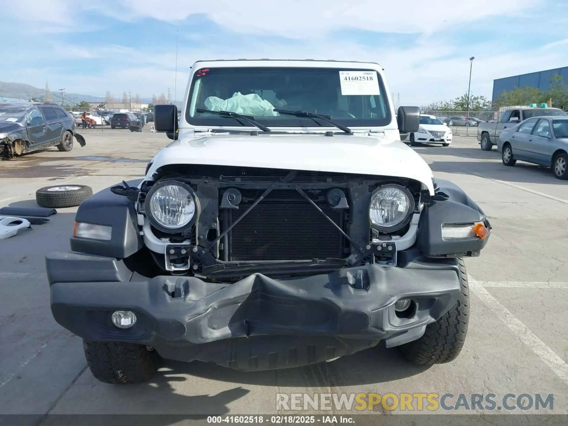 13 Photograph of a damaged car 1C4HJXDG9MW829362 JEEP WRANGLER UNLIMITED 2021