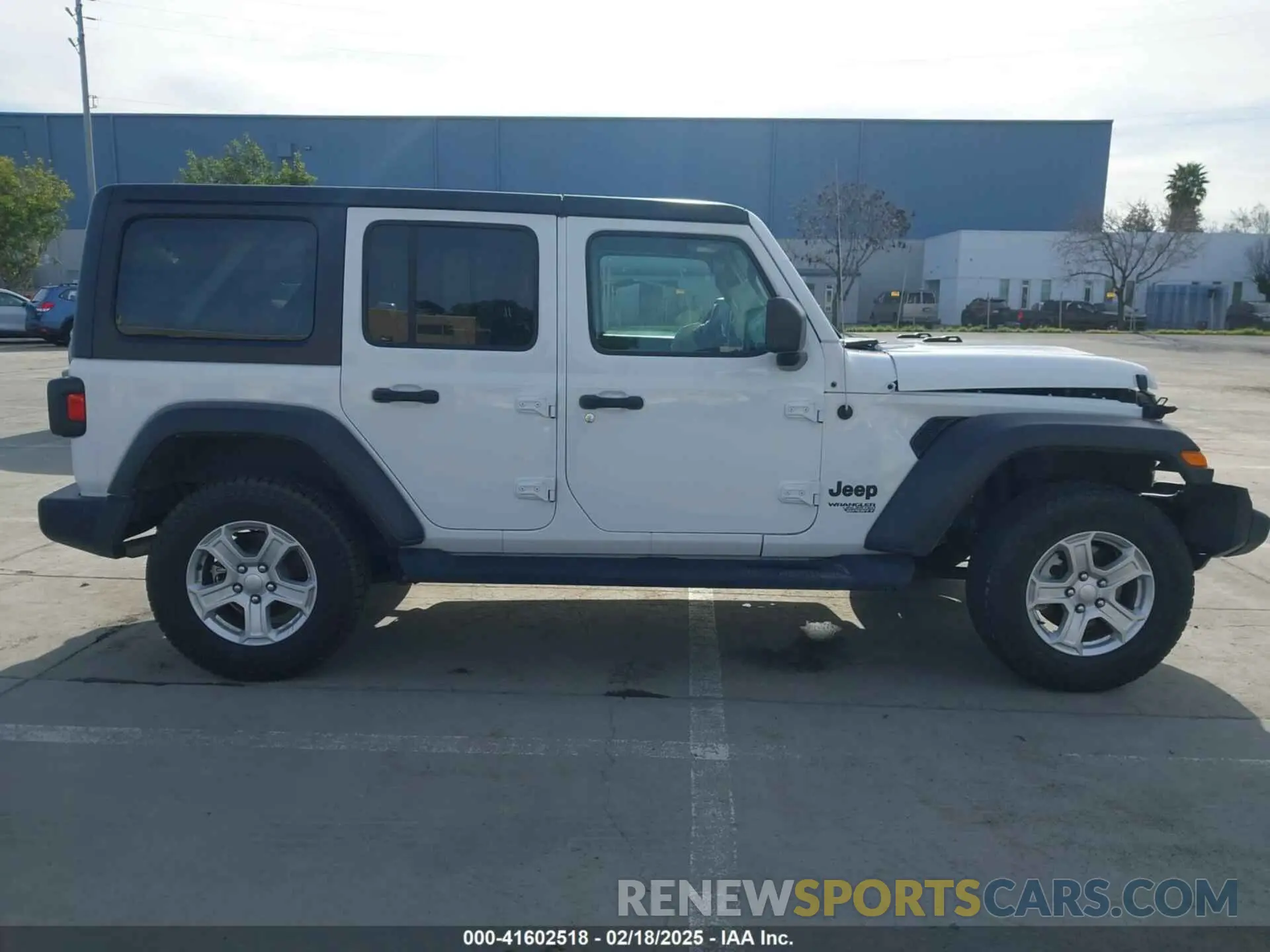 14 Photograph of a damaged car 1C4HJXDG9MW829362 JEEP WRANGLER UNLIMITED 2021
