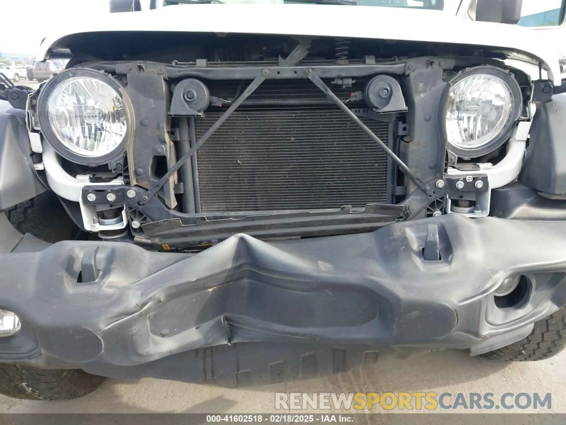 6 Photograph of a damaged car 1C4HJXDG9MW829362 JEEP WRANGLER UNLIMITED 2021