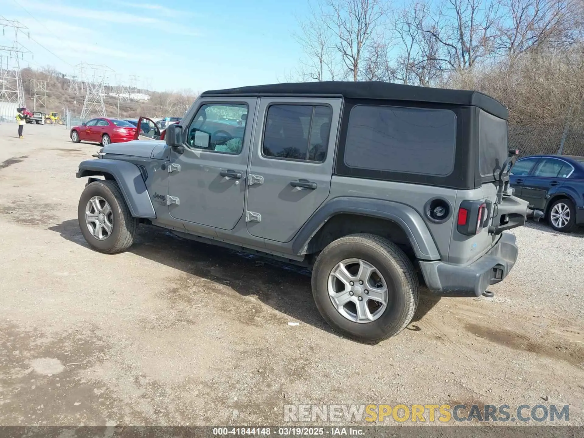 3 Photograph of a damaged car 1C4HJXDG9MW836411 JEEP WRANGLER UNLIMITED 2021