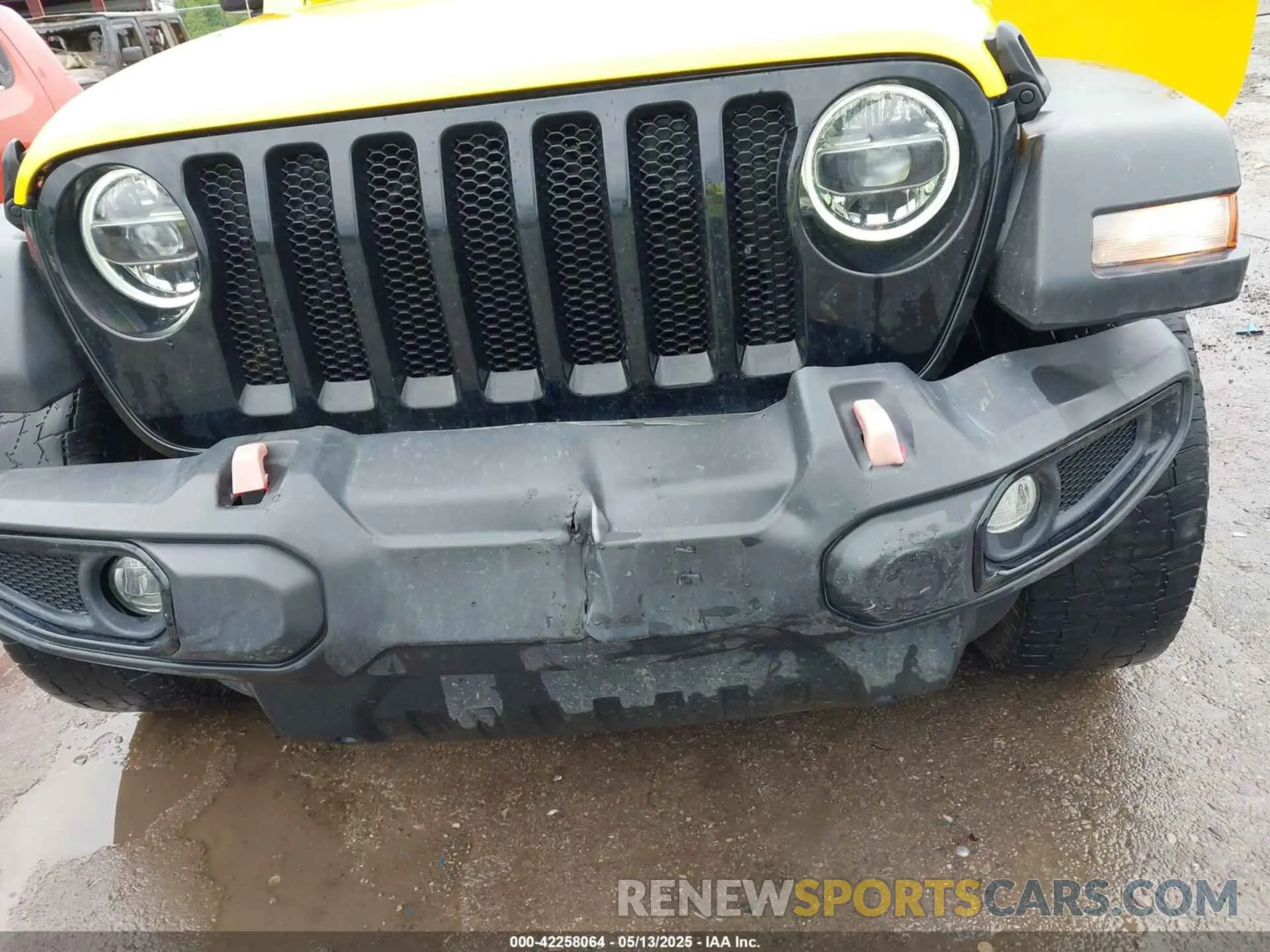 6 Photograph of a damaged car 1C4HJXDMXMW707745 JEEP WRANGLER UNLIMITED 2021