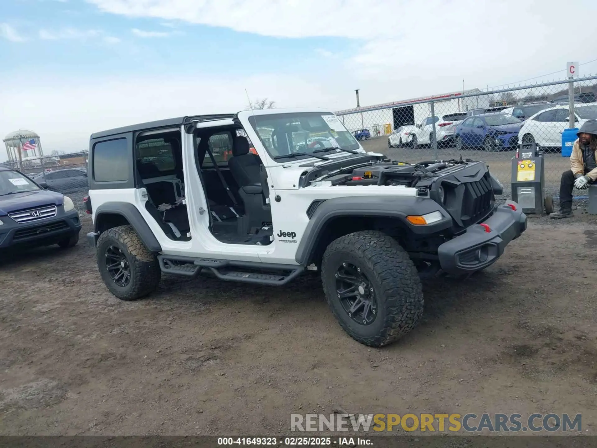 13 Photograph of a damaged car 1C4HJXDN0MW612698 JEEP WRANGLER UNLIMITED 2021