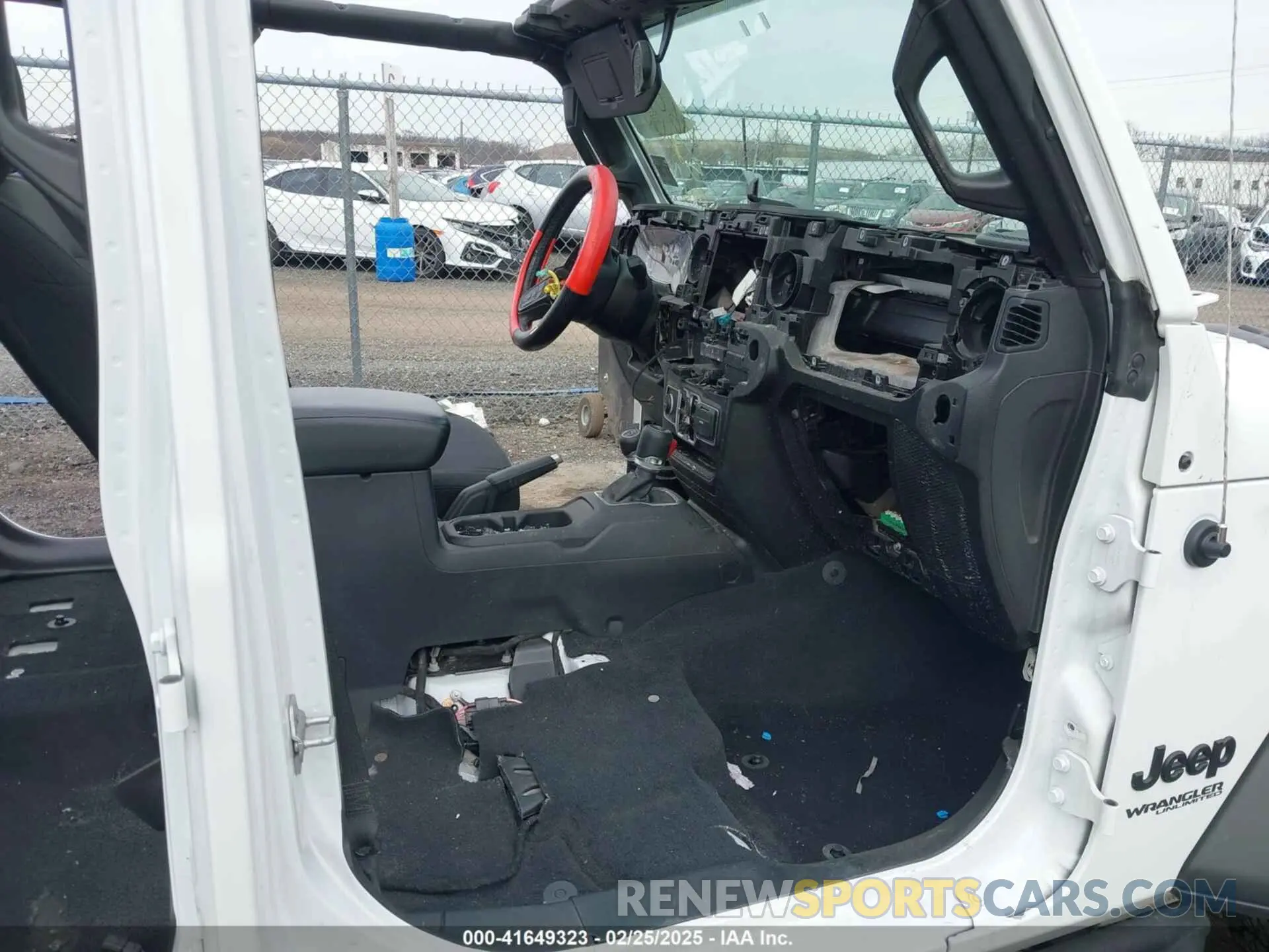 5 Photograph of a damaged car 1C4HJXDN0MW612698 JEEP WRANGLER UNLIMITED 2021