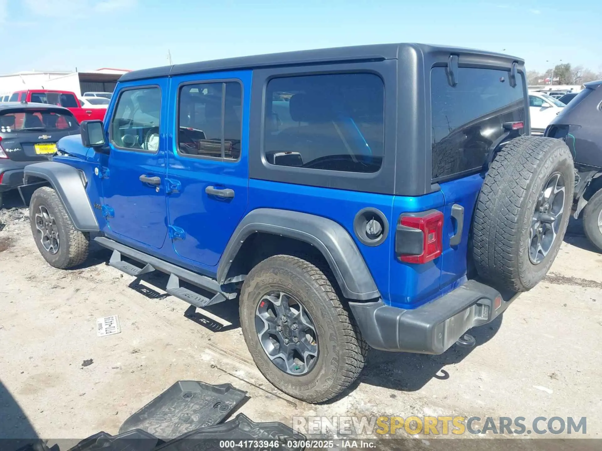 3 Photograph of a damaged car 1C4HJXDN0MW737796 JEEP WRANGLER UNLIMITED 2021