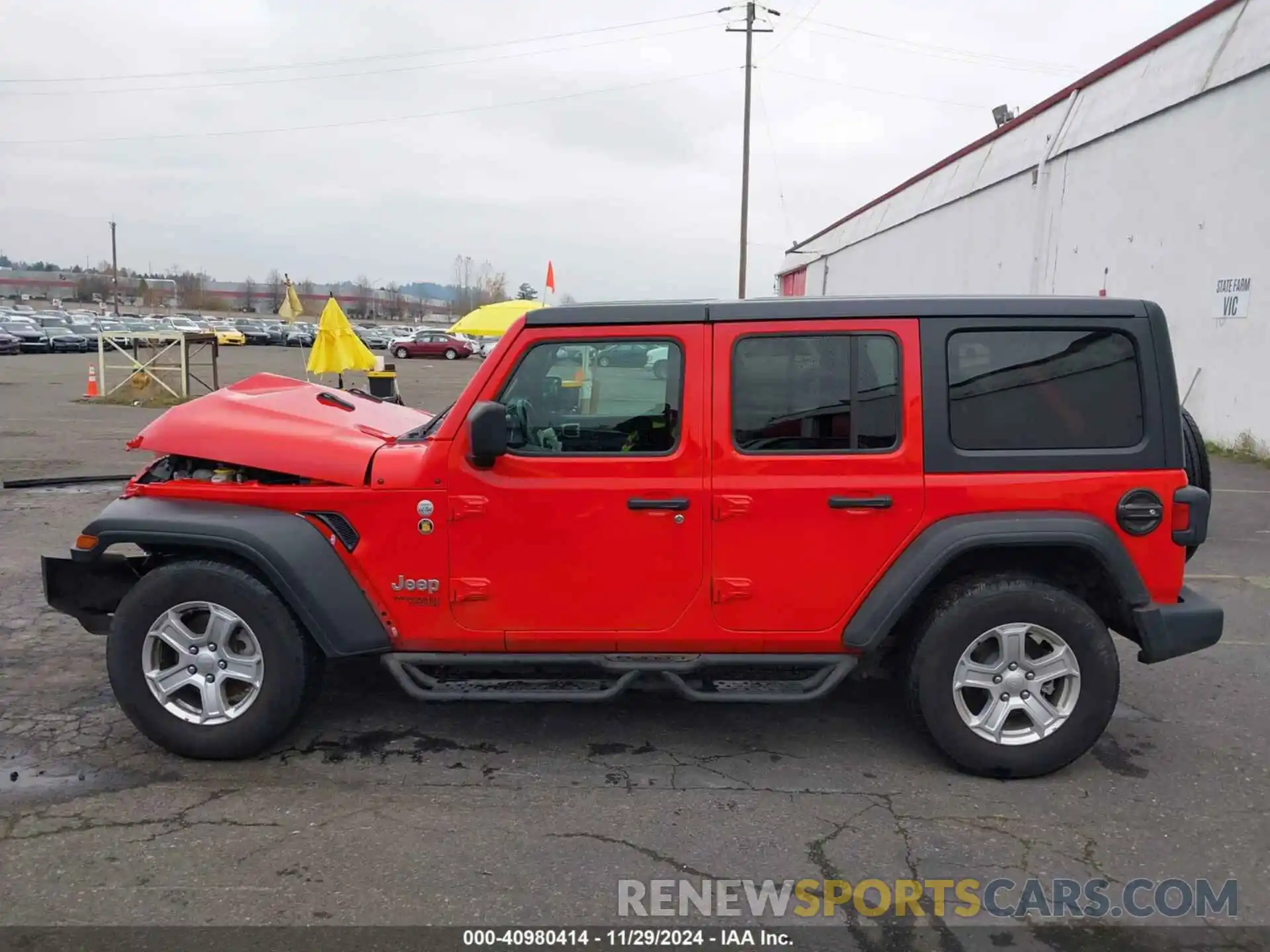 14 Photograph of a damaged car 1C4HJXDN1MW531032 JEEP WRANGLER UNLIMITED 2021