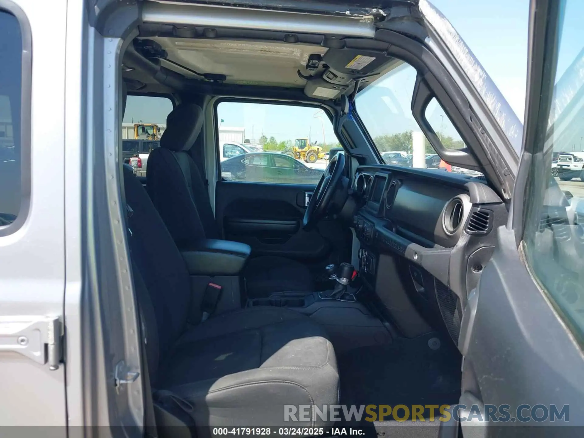 5 Photograph of a damaged car 1C4HJXDN1MW616467 JEEP WRANGLER UNLIMITED 2021