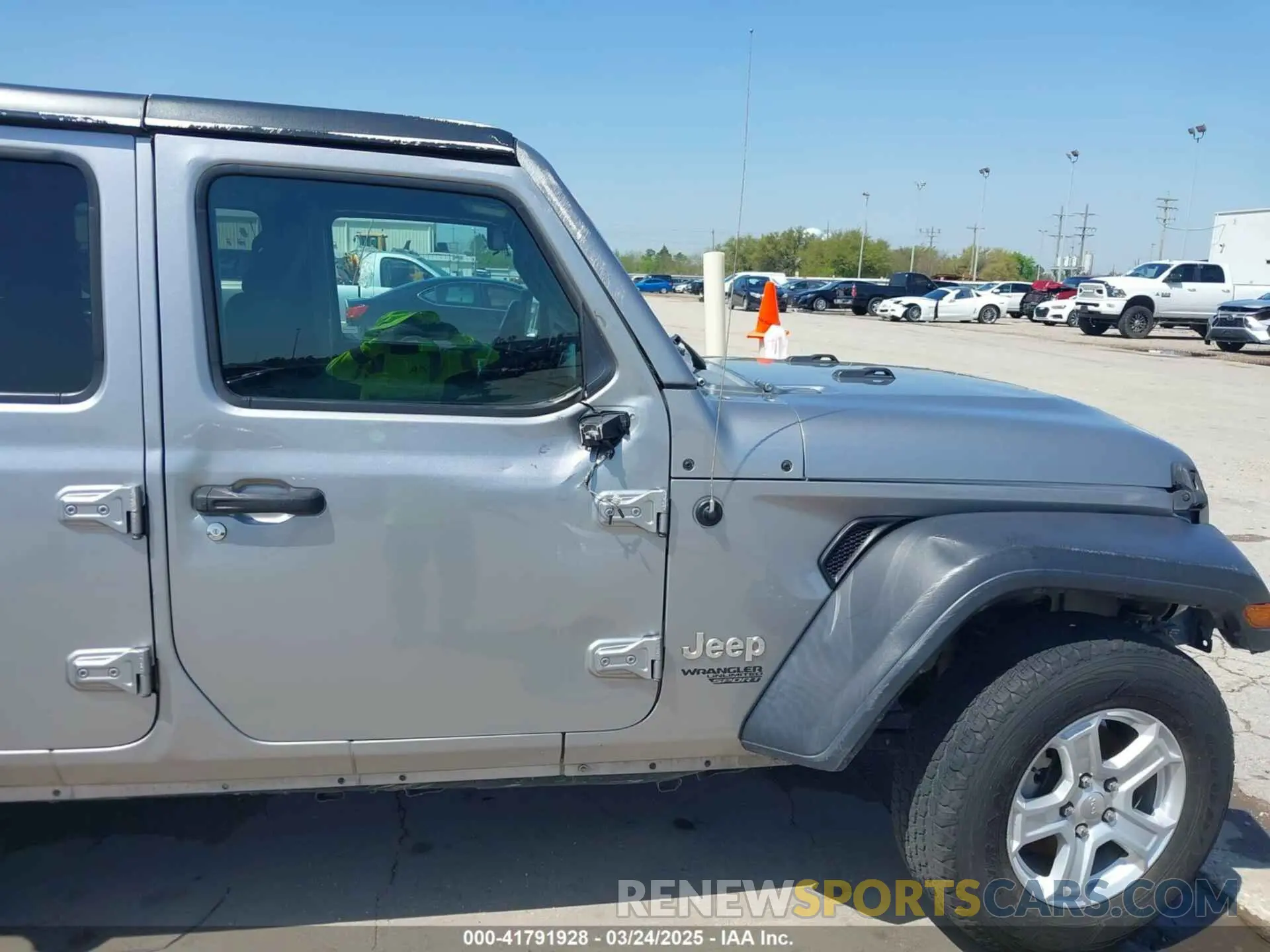 6 Photograph of a damaged car 1C4HJXDN1MW616467 JEEP WRANGLER UNLIMITED 2021
