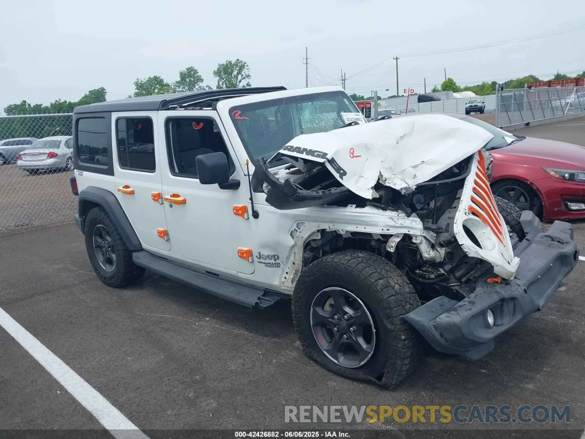 12 Photograph of a damaged car 1C4HJXDN1MW648061 JEEP WRANGLER UNLIMITED 2021