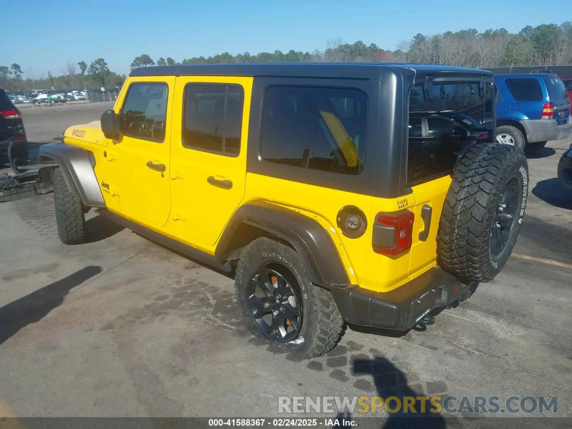 3 Photograph of a damaged car 1C4HJXDN1MW650103 JEEP WRANGLER UNLIMITED 2021