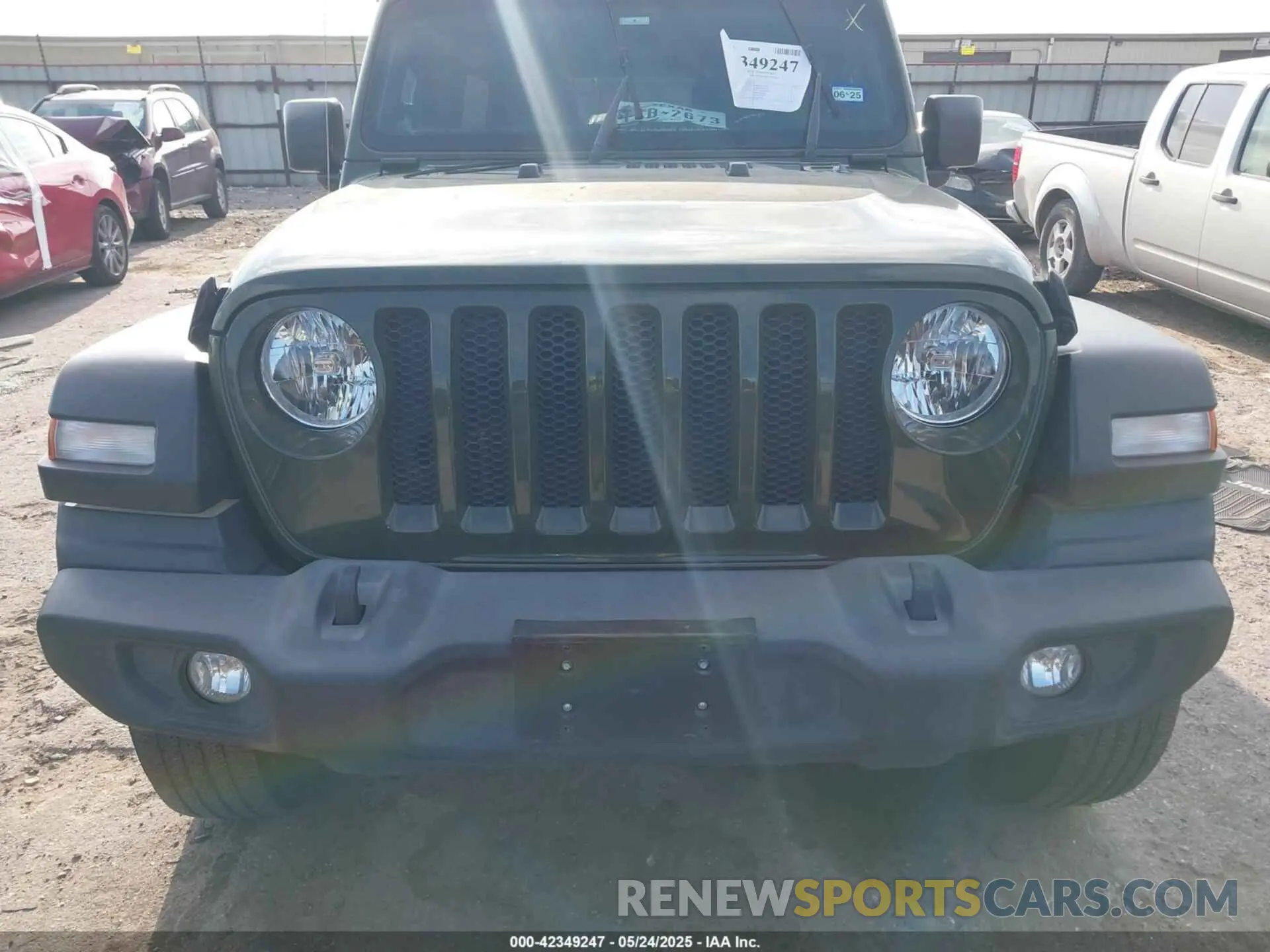 12 Photograph of a damaged car 1C4HJXDN2MW519746 JEEP WRANGLER UNLIMITED 2021