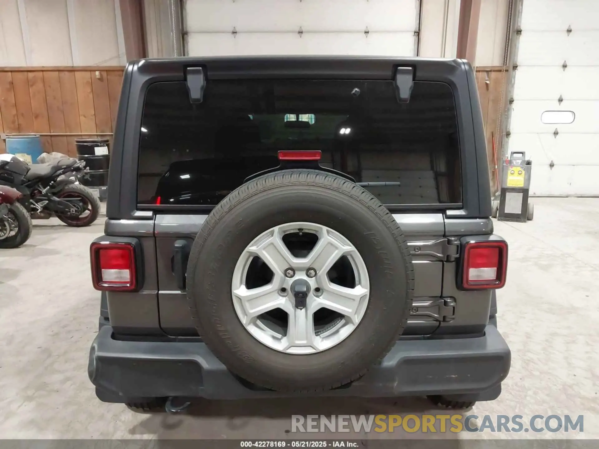 15 Photograph of a damaged car 1C4HJXDN2MW701625 JEEP WRANGLER UNLIMITED 2021