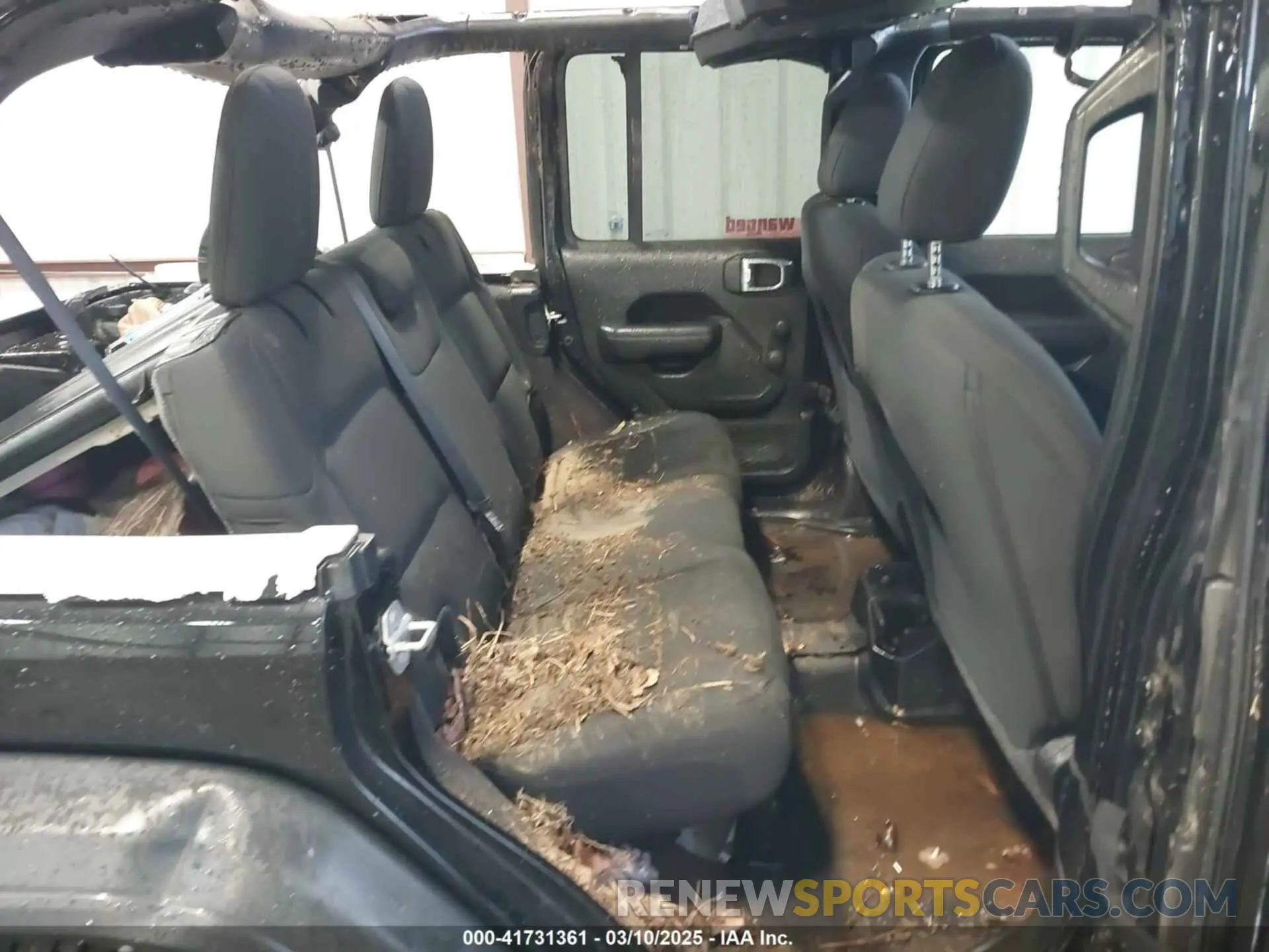 8 Photograph of a damaged car 1C4HJXDN2MW725181 JEEP WRANGLER UNLIMITED 2021