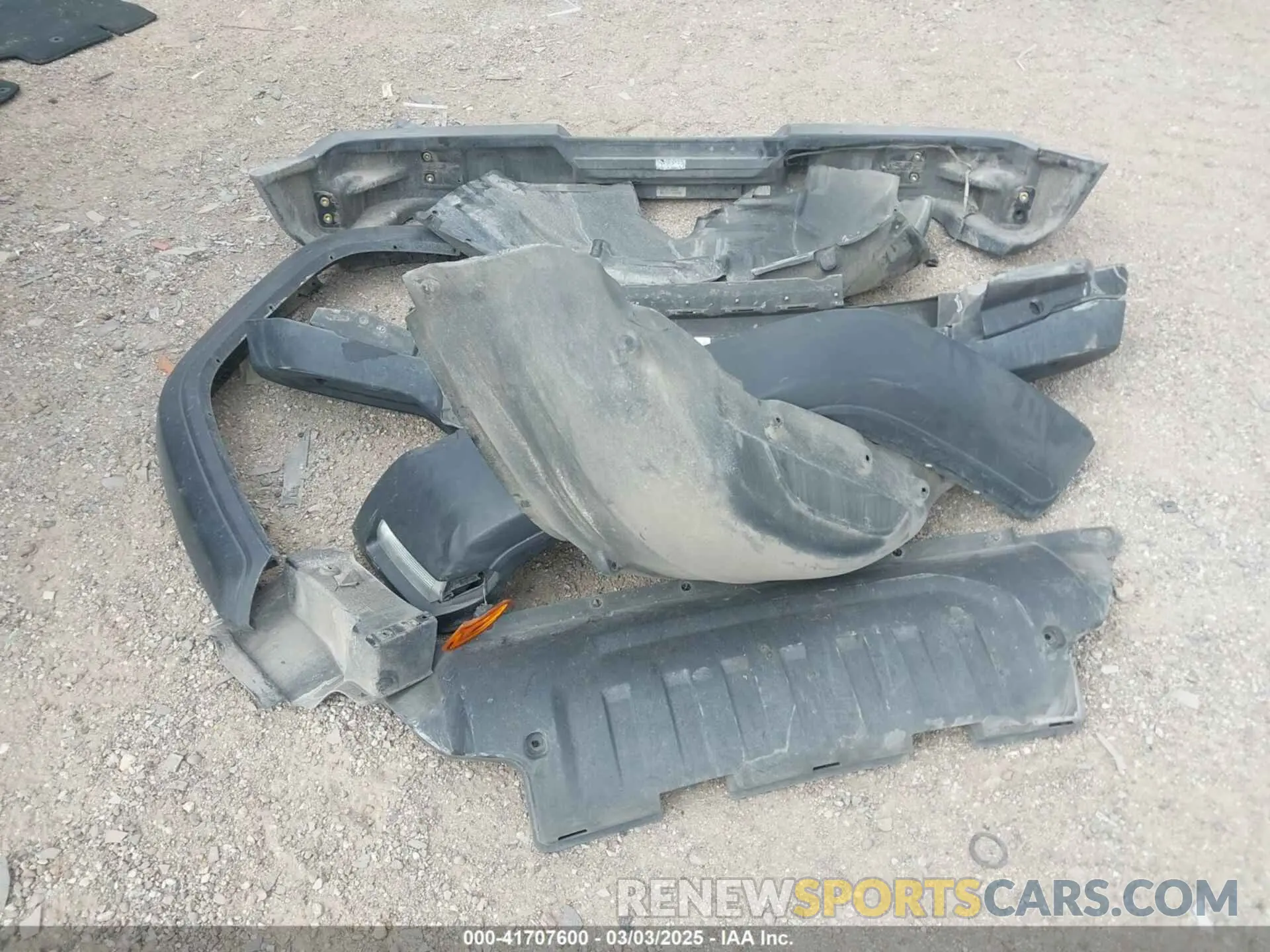 12 Photograph of a damaged car 1C4HJXDN3MW701553 JEEP WRANGLER UNLIMITED 2021