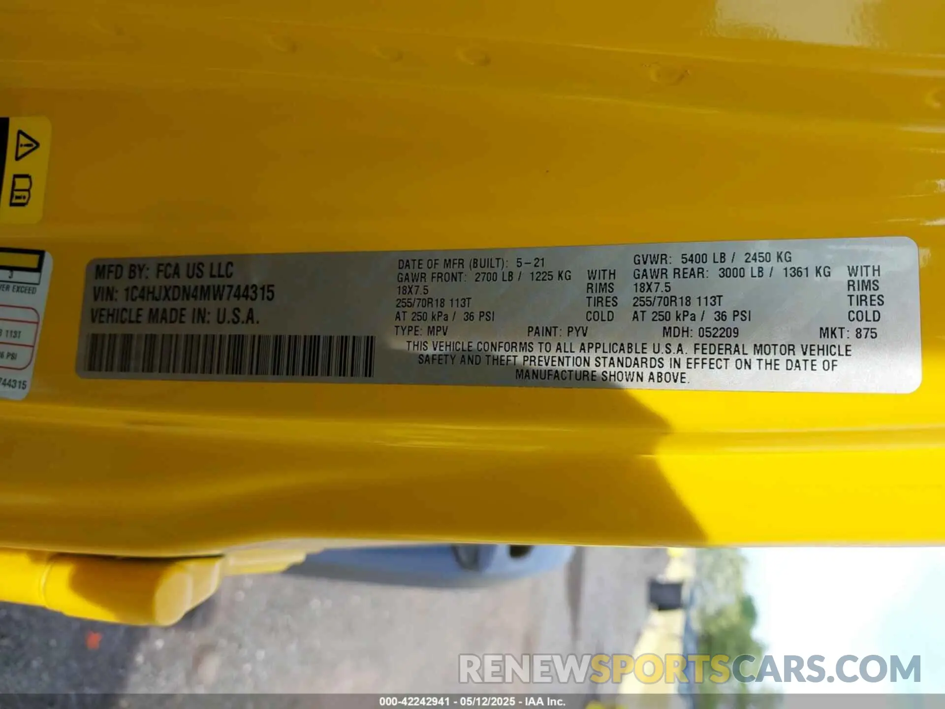 9 Photograph of a damaged car 1C4HJXDN4MW744315 JEEP WRANGLER UNLIMITED 2021