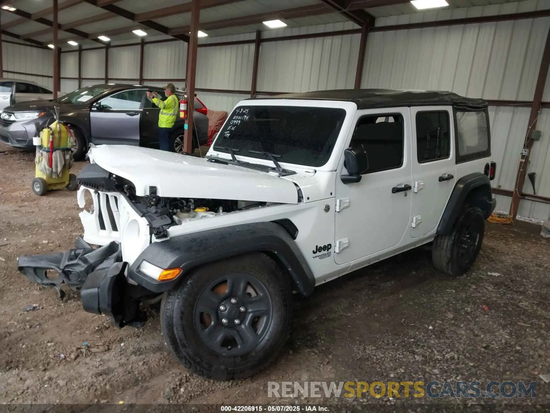 2 Photograph of a damaged car 1C4HJXDN4MW790999 JEEP WRANGLER UNLIMITED 2021